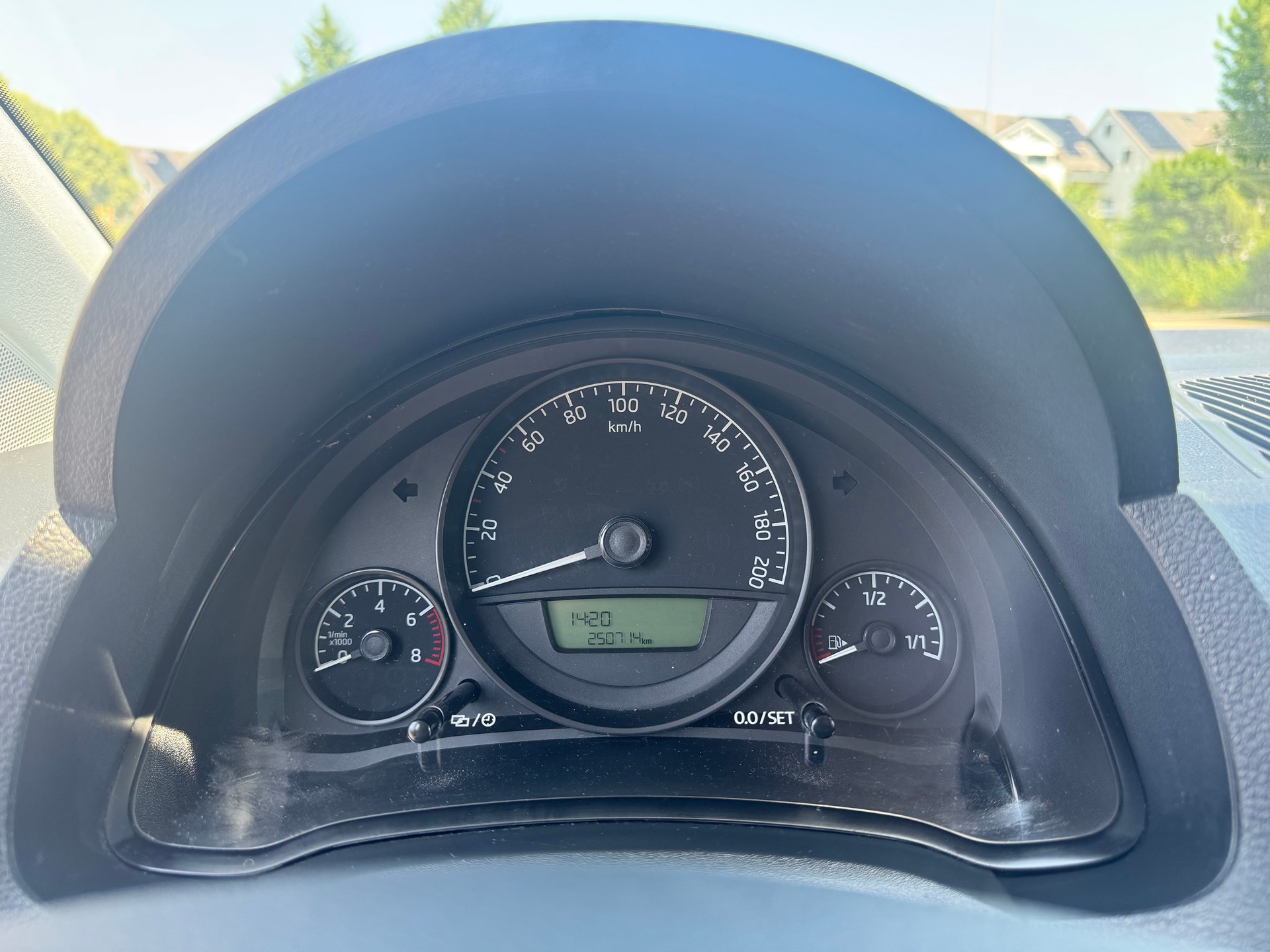 SKODA Citigo 1.0 G-tec Active-image-13