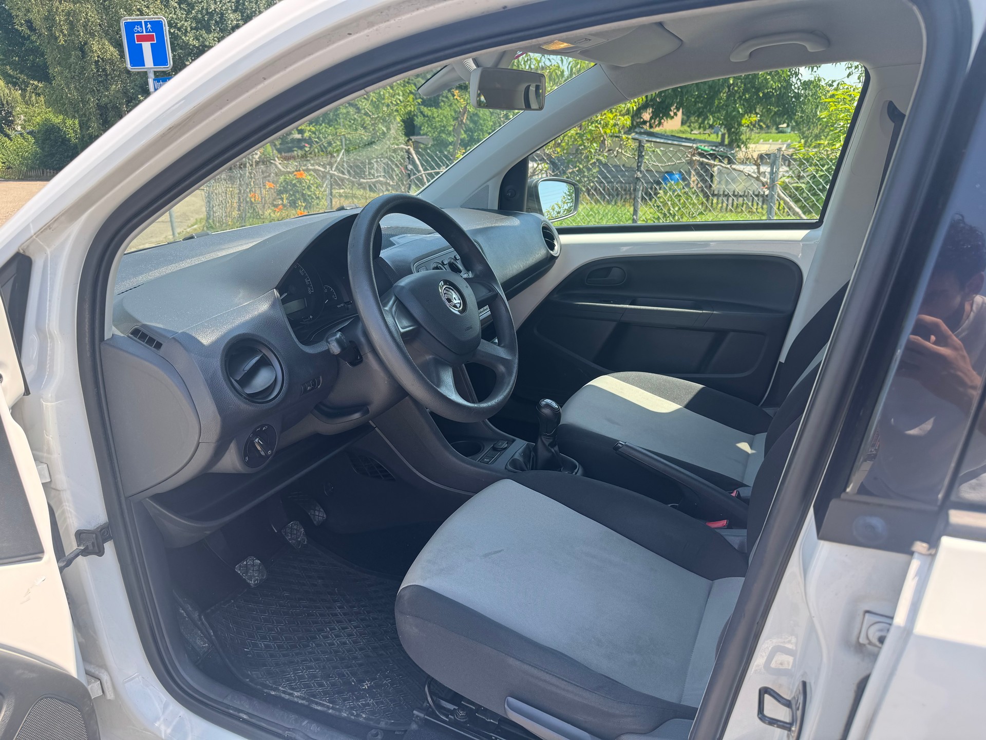SKODA Citigo 1.0 G-tec Active-image-14