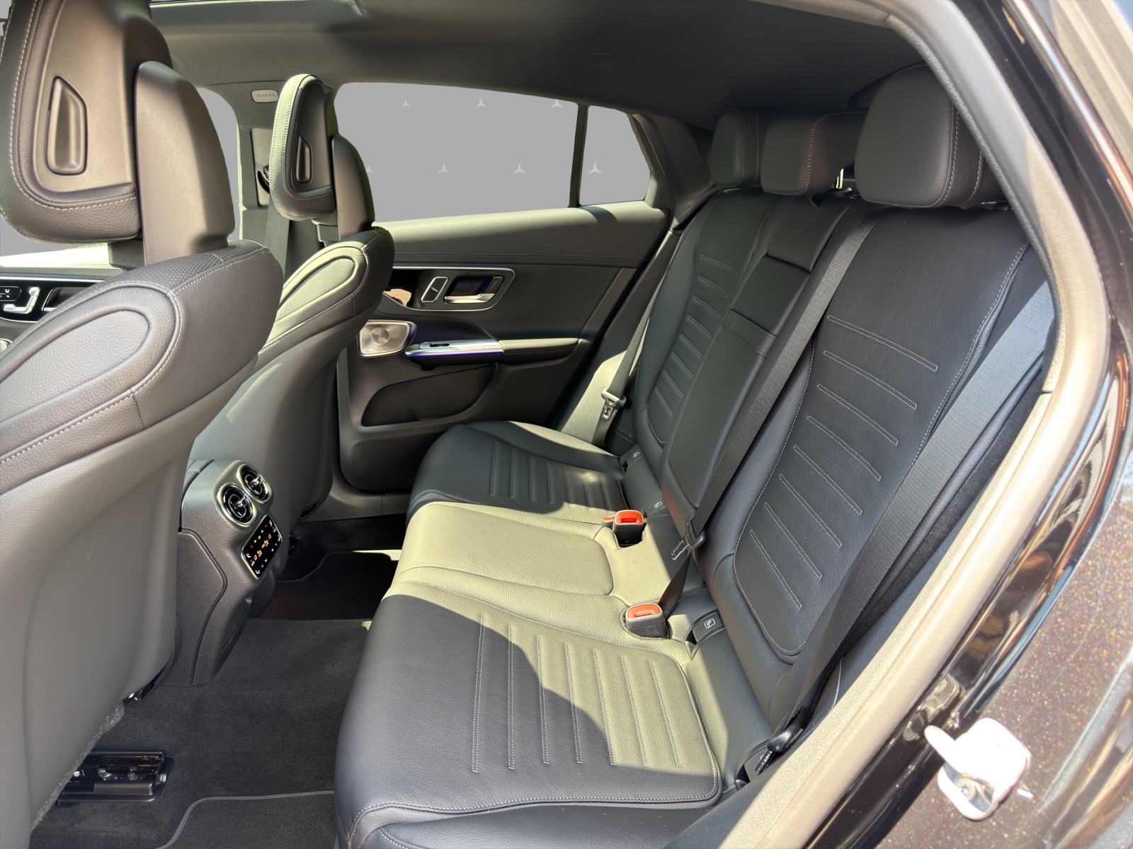 MERCEDES-BENZ GLC Coupé 220 d 4Matic 9G-Tronic-image-13