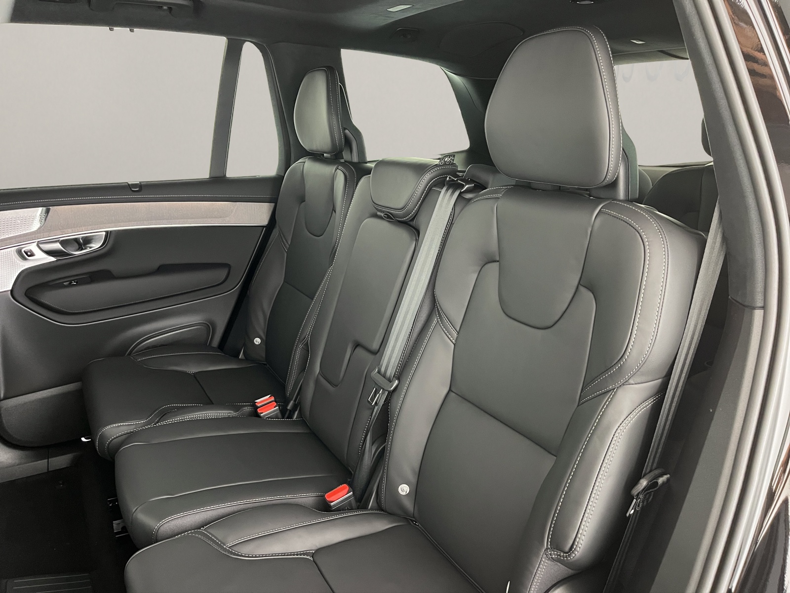 VOLVO XC90 2.0 T8 TE Ultra Dark eAWD-image-11