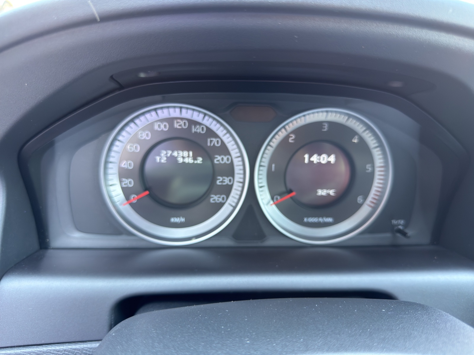 VOLVO XC60 D5 AWD OceanRace Geartronic-image-17