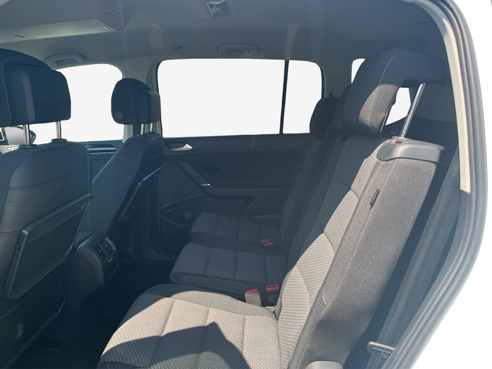 VW Touran 1.5 TSI EVO Comfortline DSG-image-9