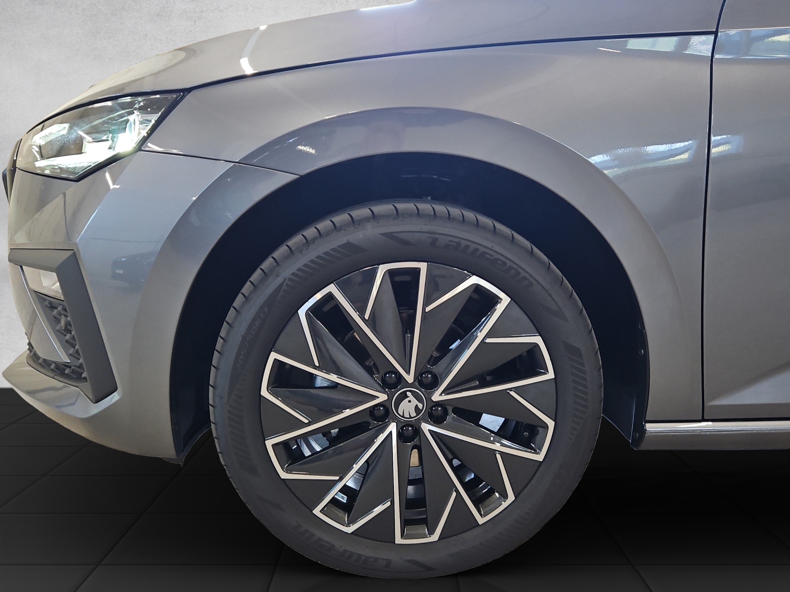 SKODA Scala 1.0 TSI Dynamic DSG-image-14