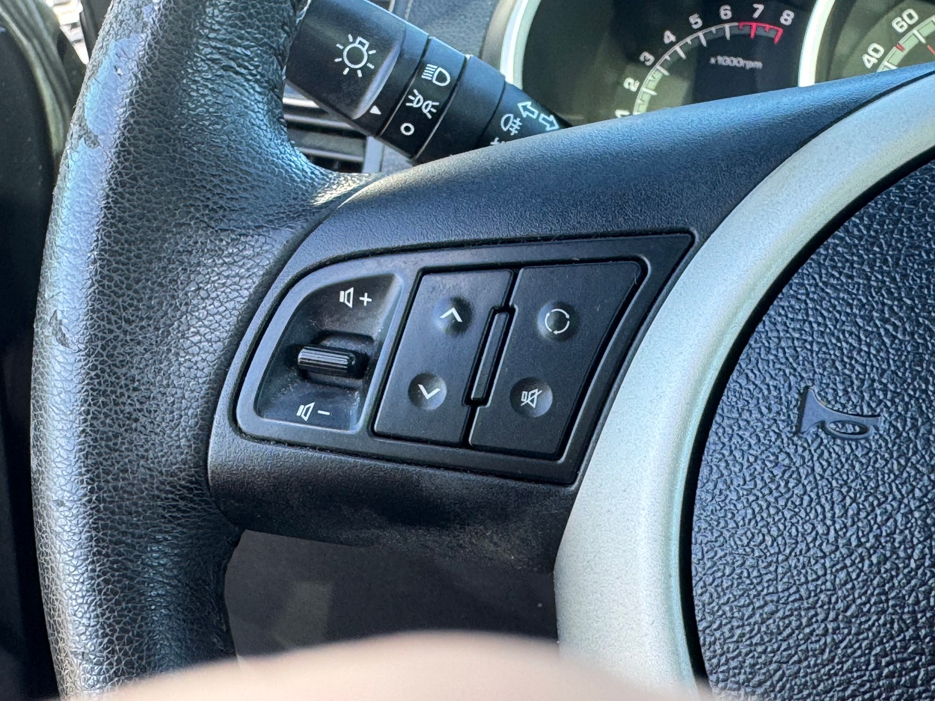 KIA Venga 1.6 CVVT Style Automatic-image-12