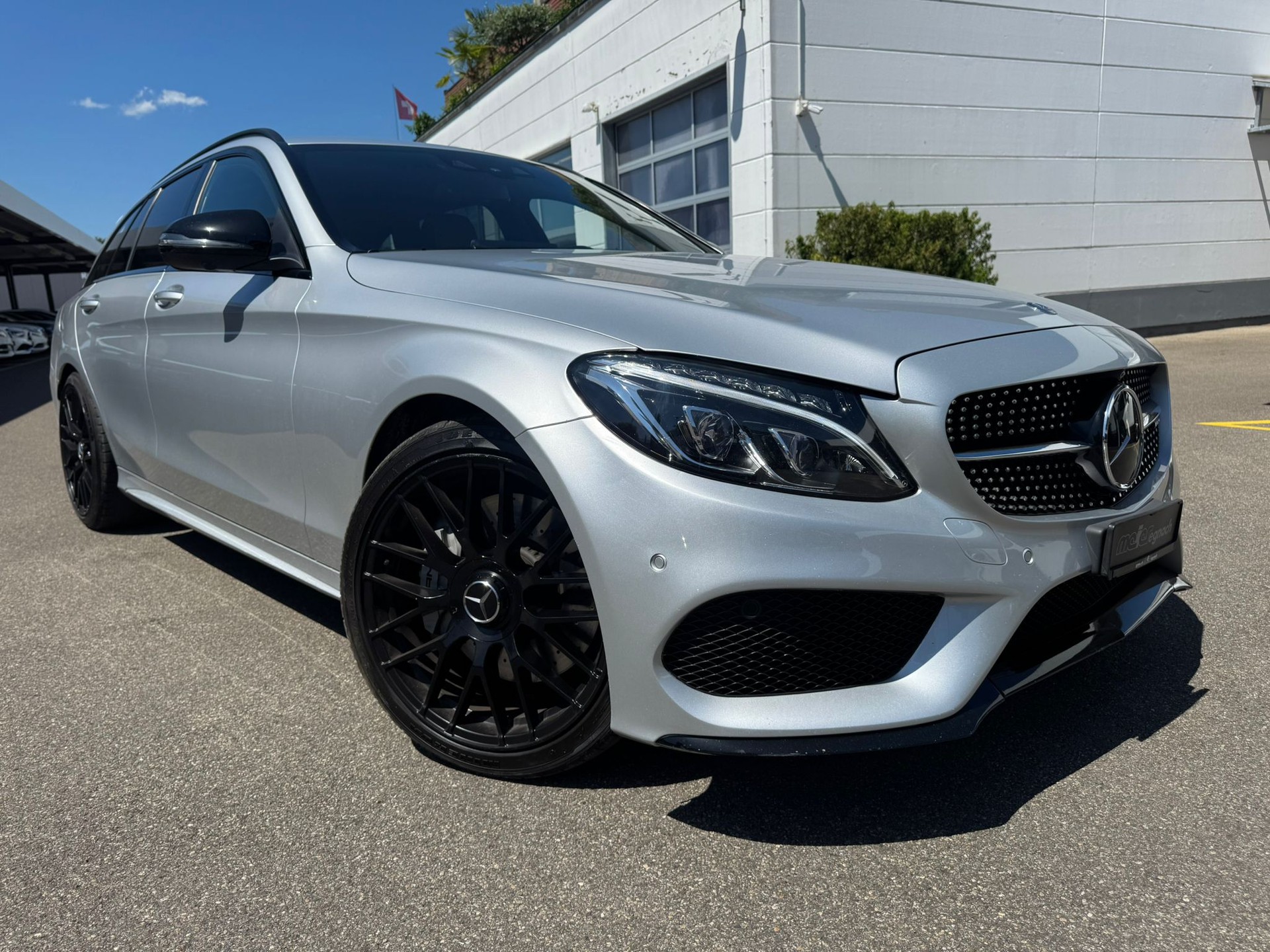 MERCEDES-BENZ C 43 AMG 4Matic 9G-Tronic-image-2