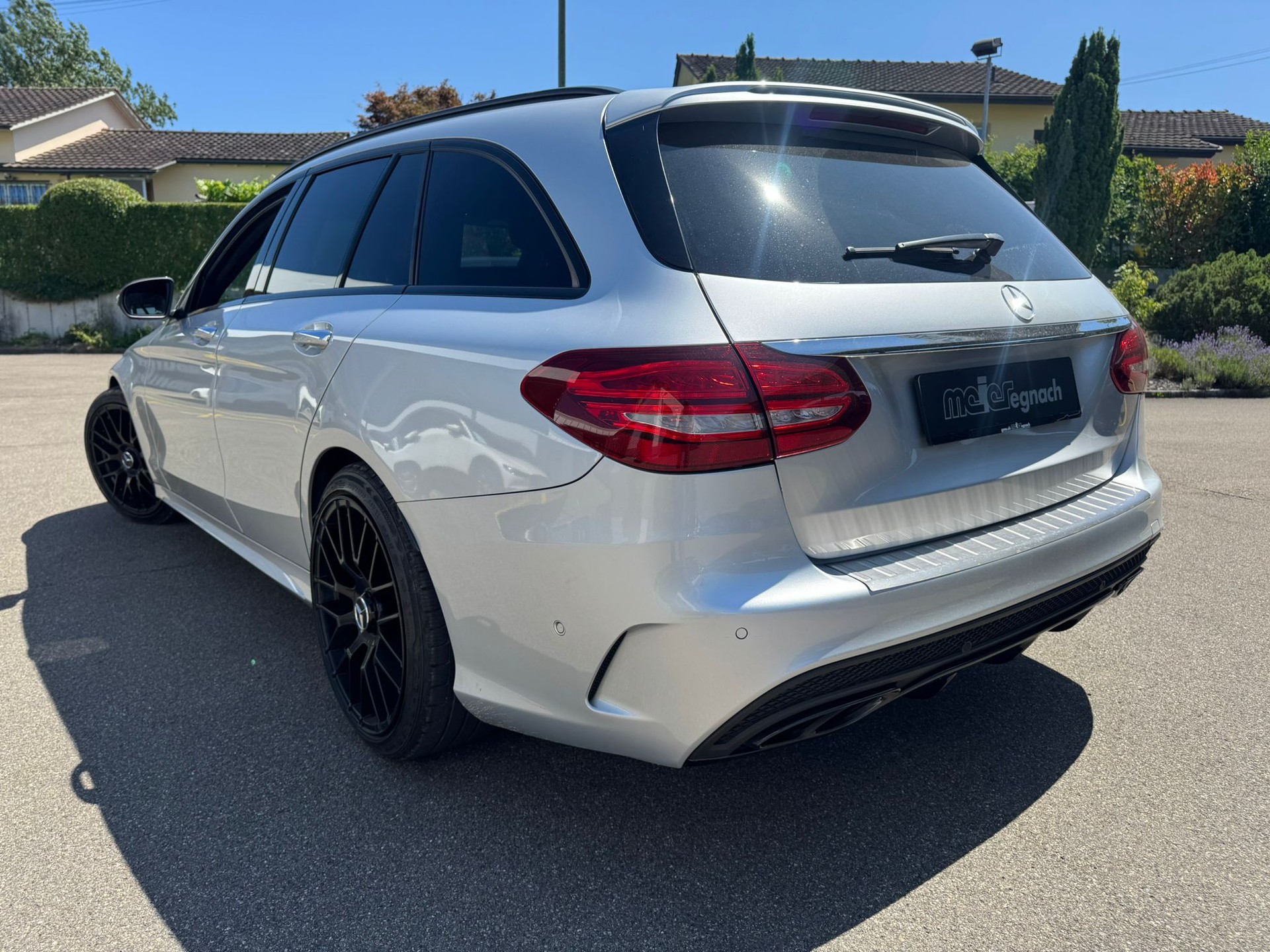 MERCEDES-BENZ C 43 AMG 4Matic 9G-Tronic-image-5