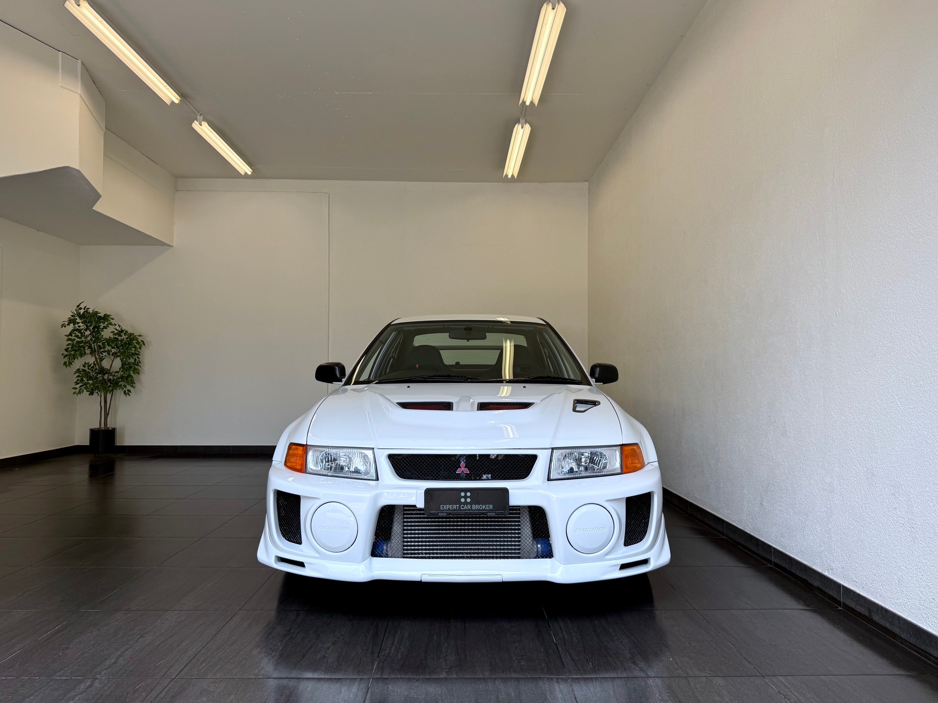 MITSUBISHI Evo V-image-3