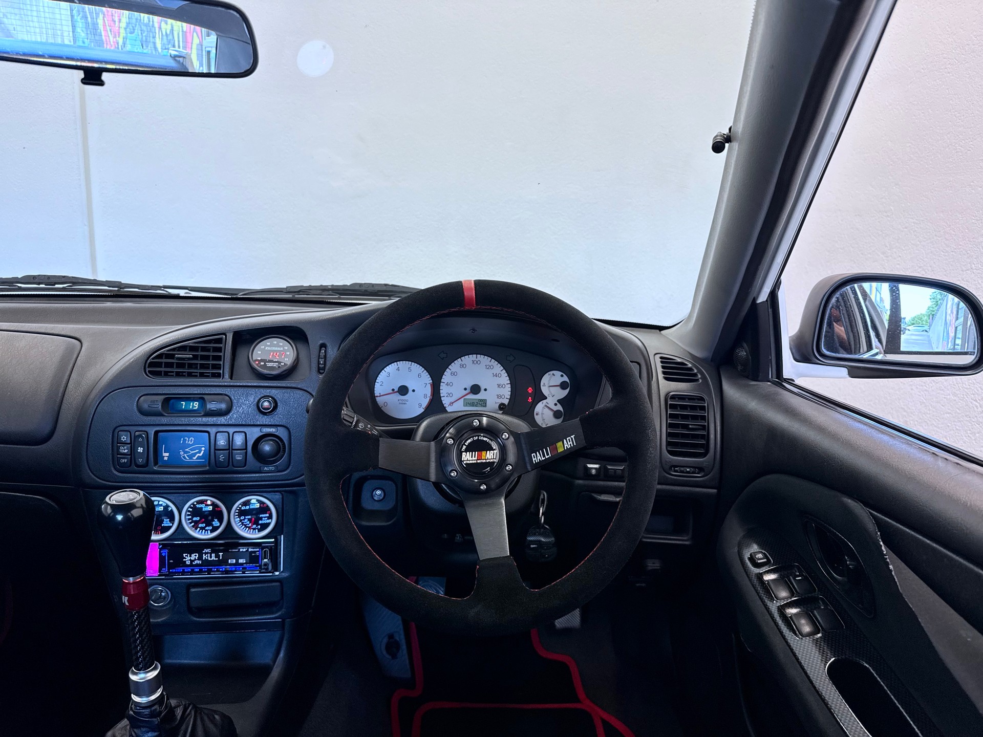 MITSUBISHI Evo V-image-22