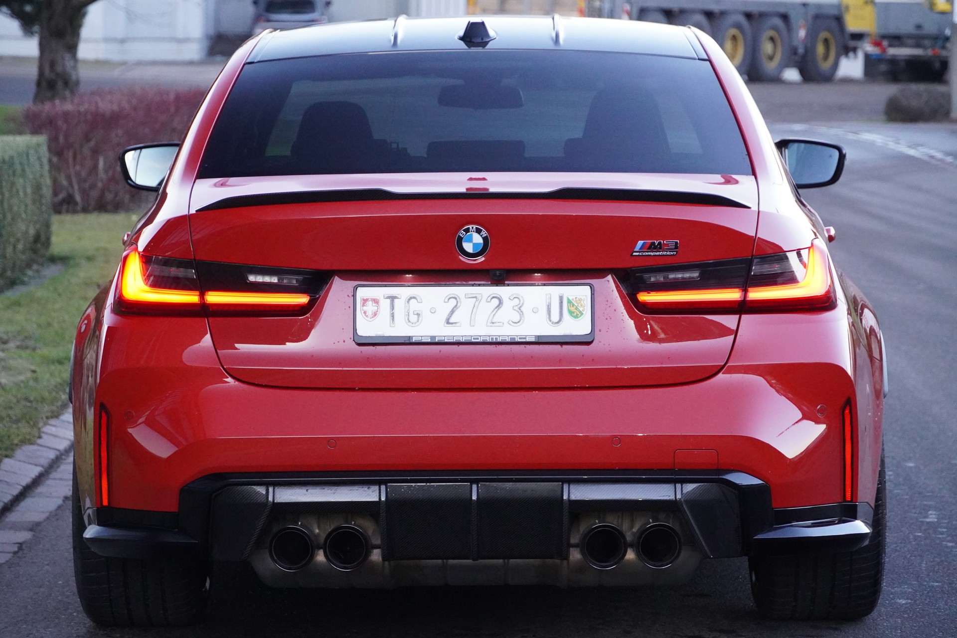 BMW M3 Competition M xDrive//M Carbon Schalensitze//M Carbon Exterieurpaket//-image-4