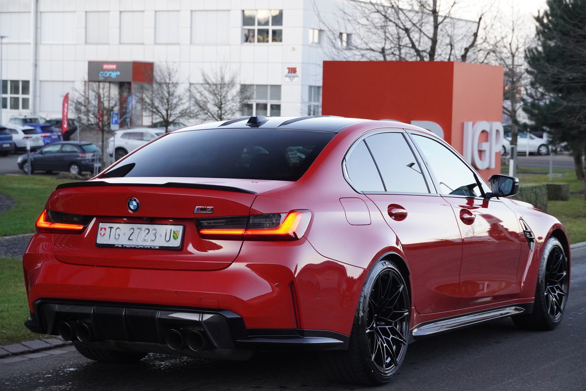 BMW M3 Competition M xDrive//M Carbon Schalensitze//M Carbon Exterieurpaket//-image-5
