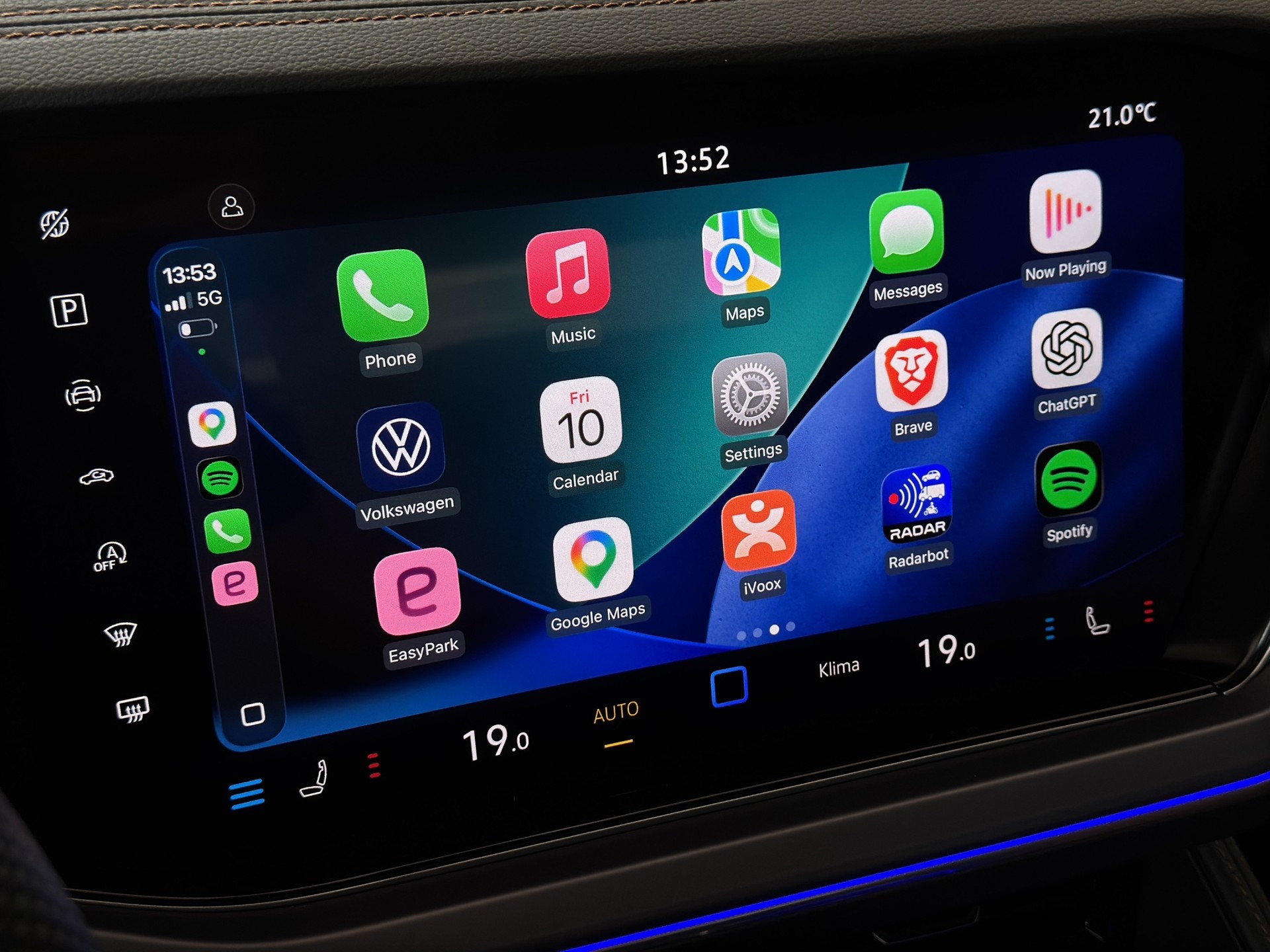 VW Touareg 3.0 TDI R-Line Tiptronic "5J.-Gar.-AHK-Luftfed.-Head Up-Pano-Standheizung"-image-19