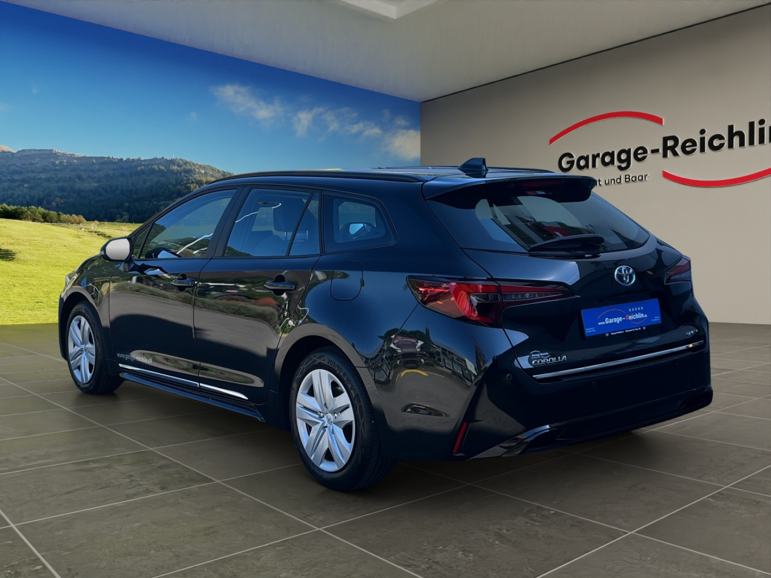 TOYOTA Corolla Touring Sports 1.8 HSD Active-image-2