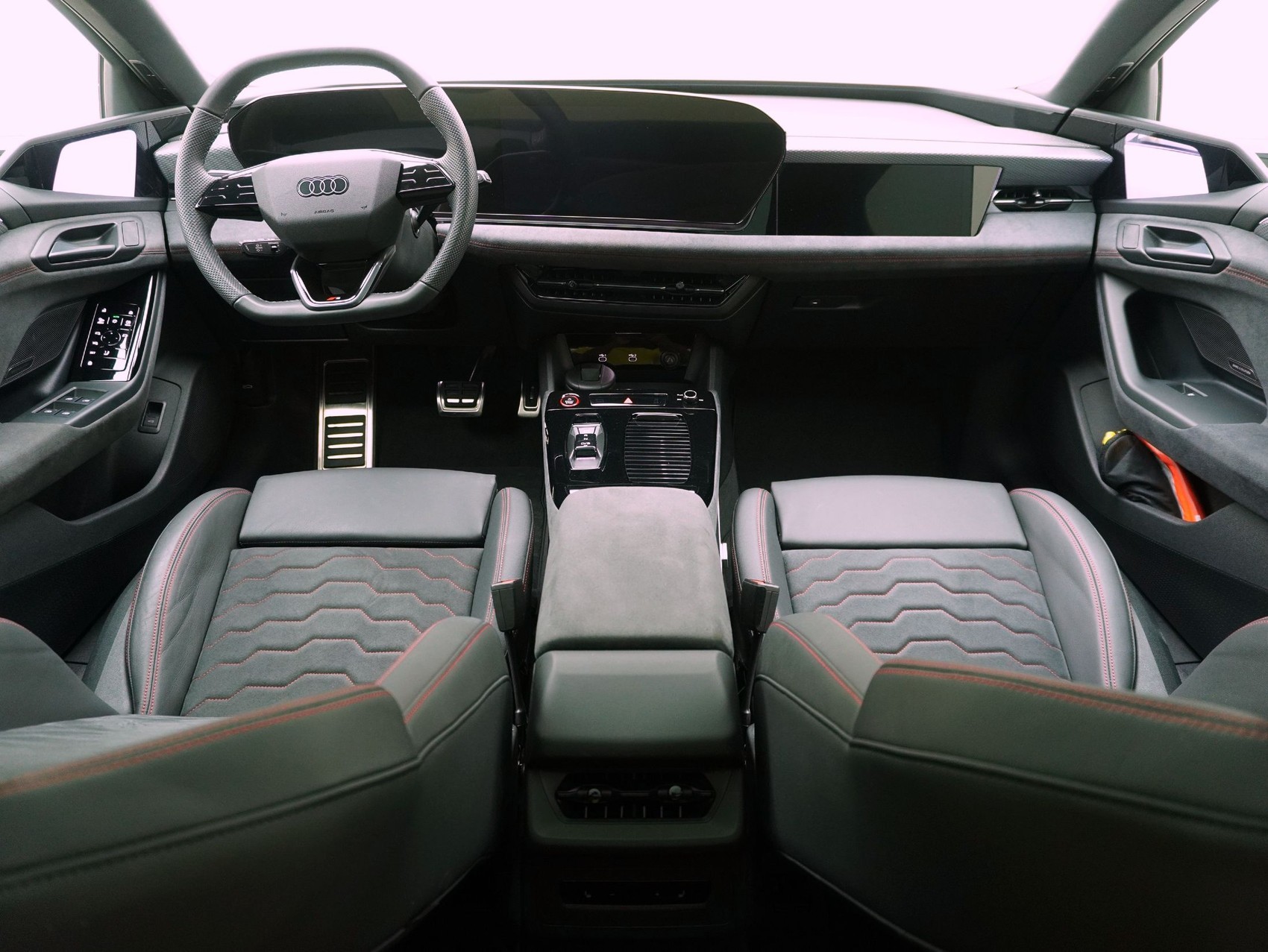 AUDI S6 e-tron Avant quattro **Audi Werksgarantie bis 08/2030**-image-14