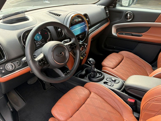 MINI Countryman F60 1.5i Cooper S E ALL4-image-7