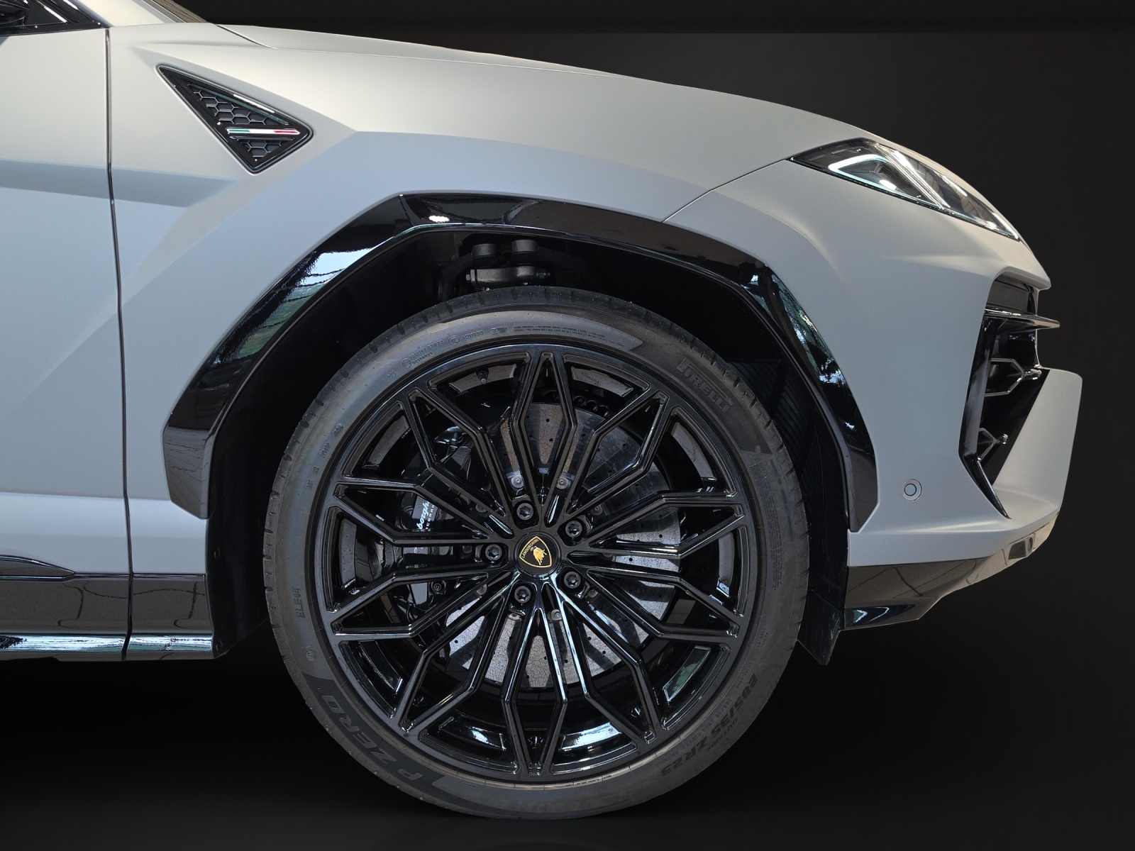 LAMBORGHINI Urus Performante-image-7