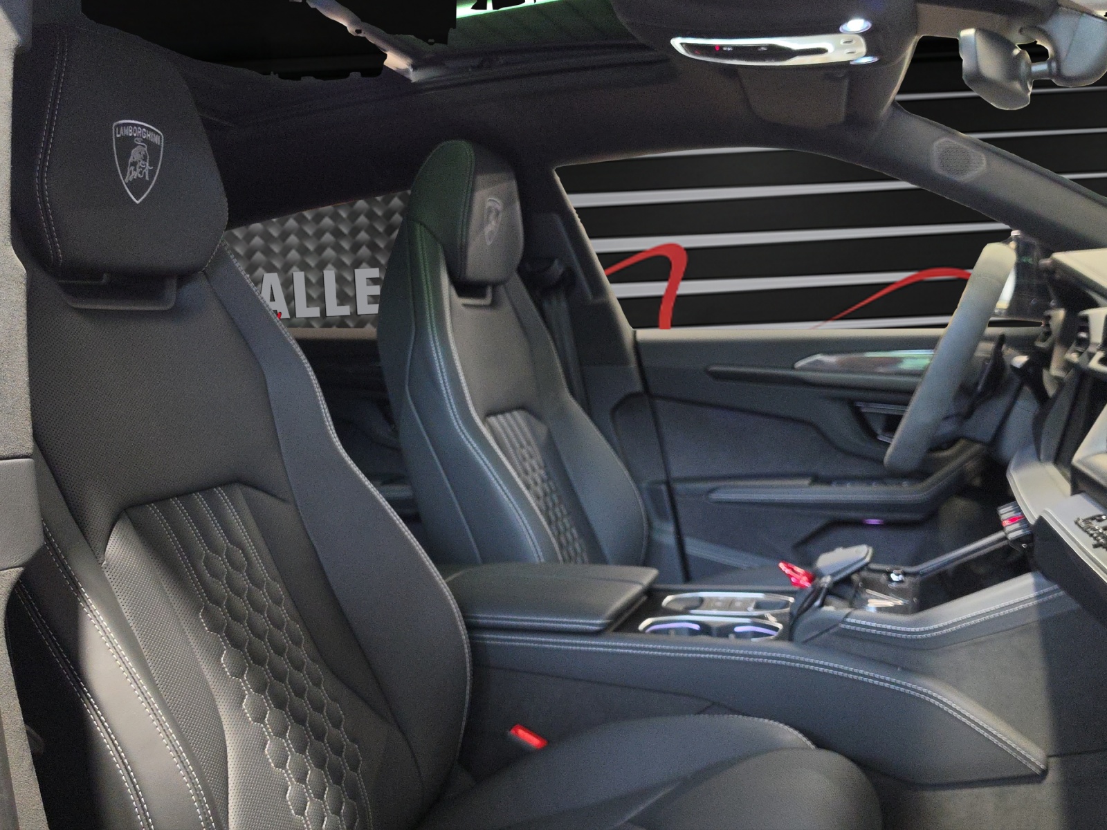 LAMBORGHINI Urus Performante-image-8