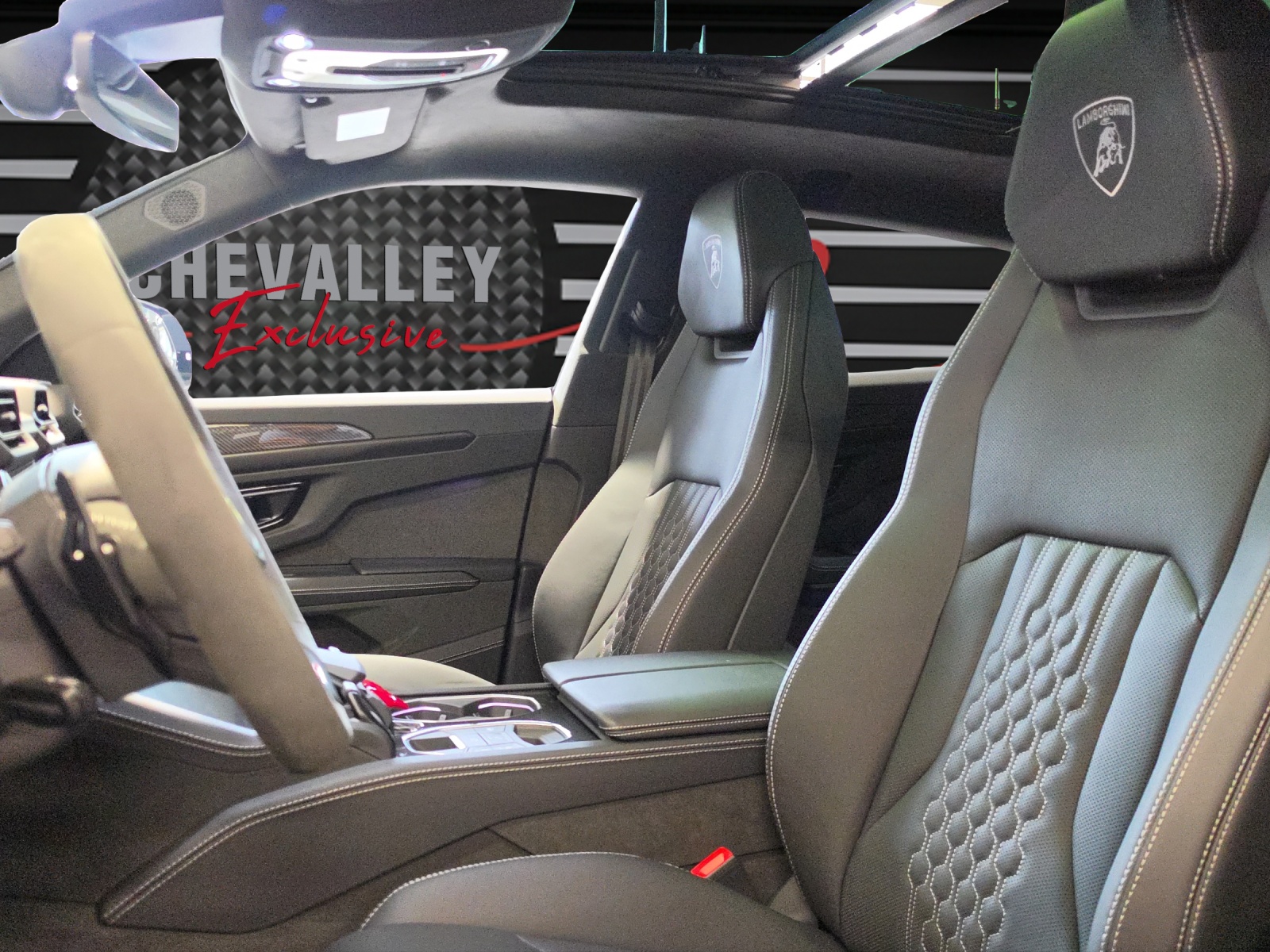 LAMBORGHINI Urus Performante-image-10