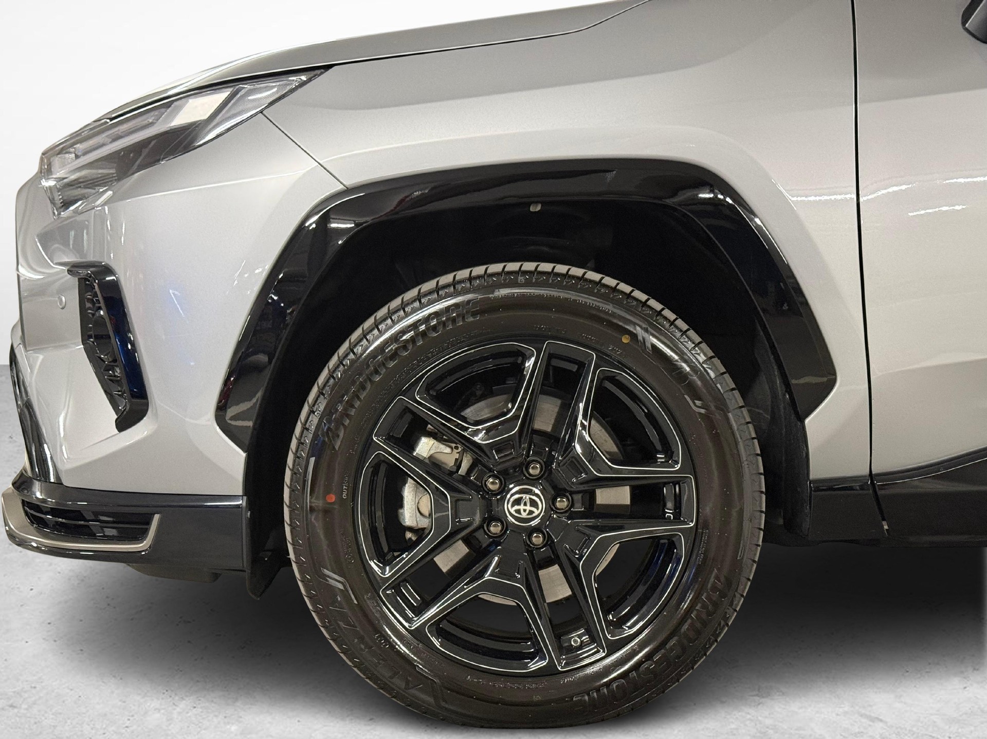 TOYOTA RAV4 2.5 Plug-In-Hybrid GR Sport-image-9