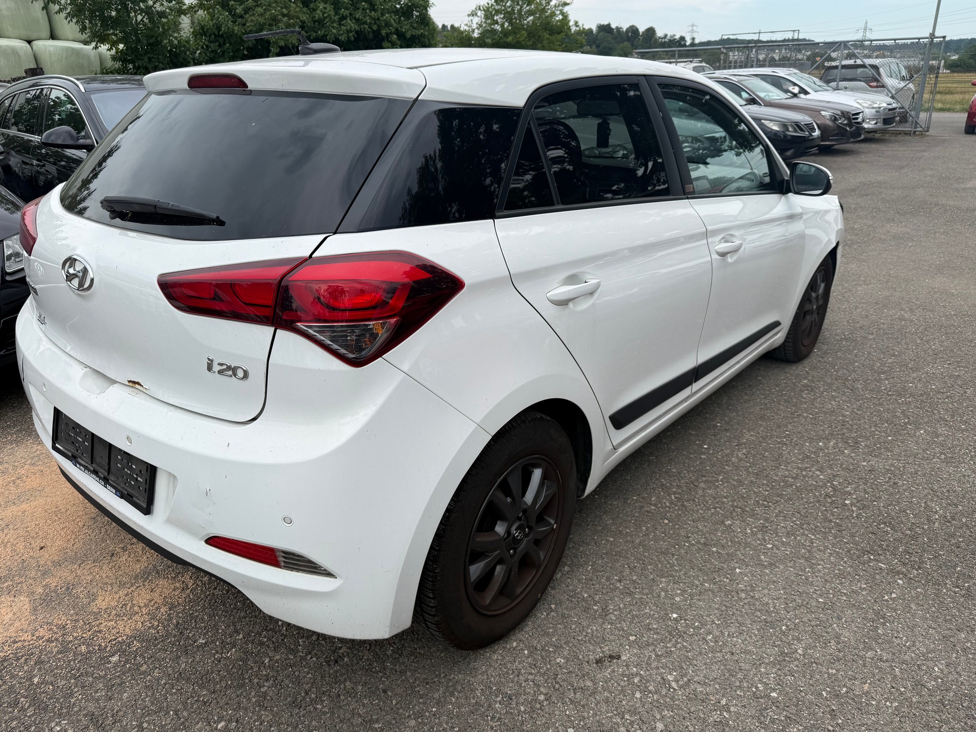 HYUNDAI i20 1.0 T-GDi Amplia-image-7