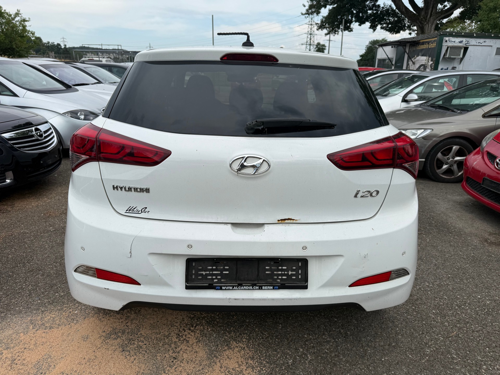 HYUNDAI i20 1.0 T-GDi Amplia-image-5