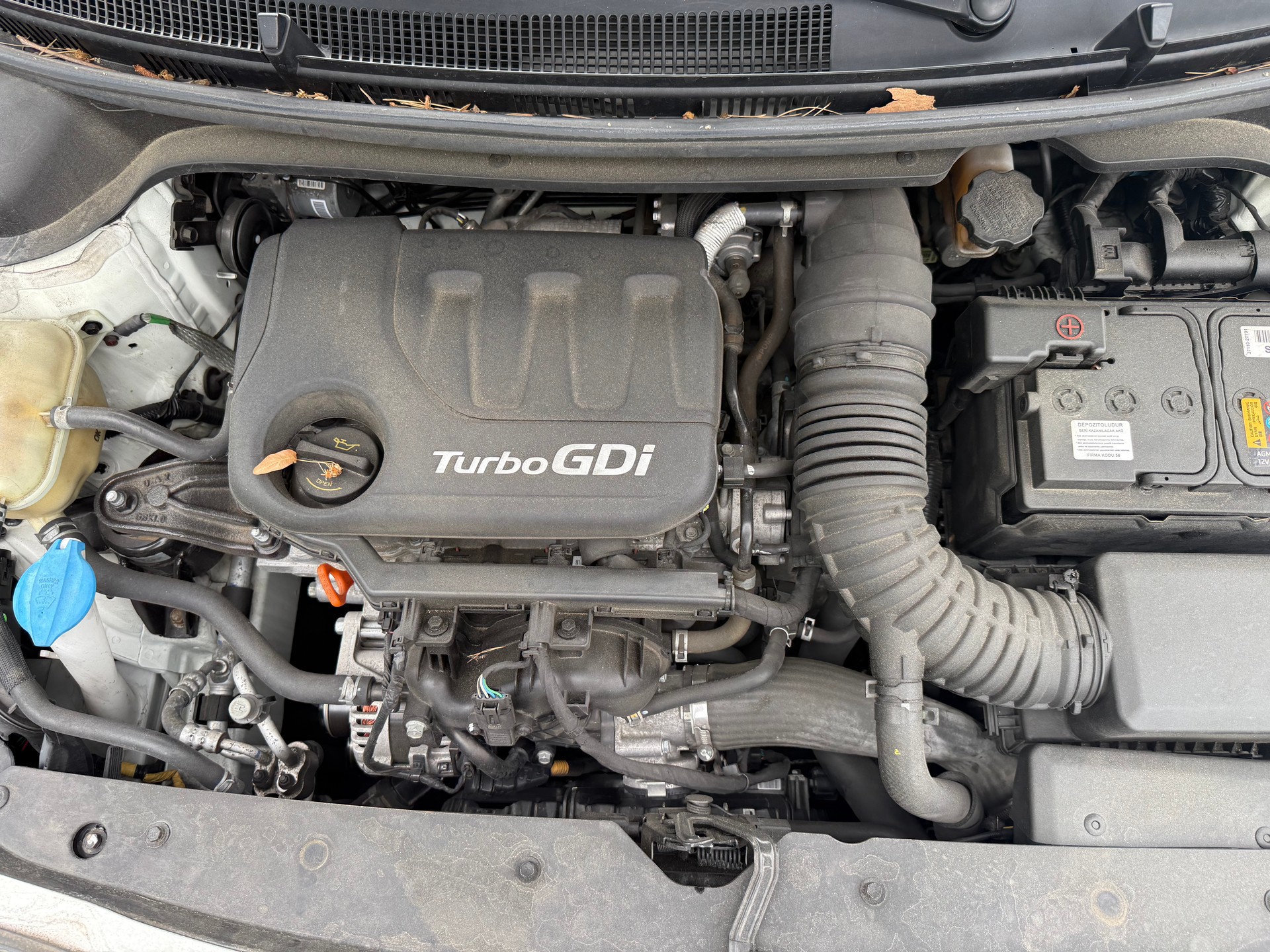 HYUNDAI i20 1.0 T-GDi Amplia-image-2