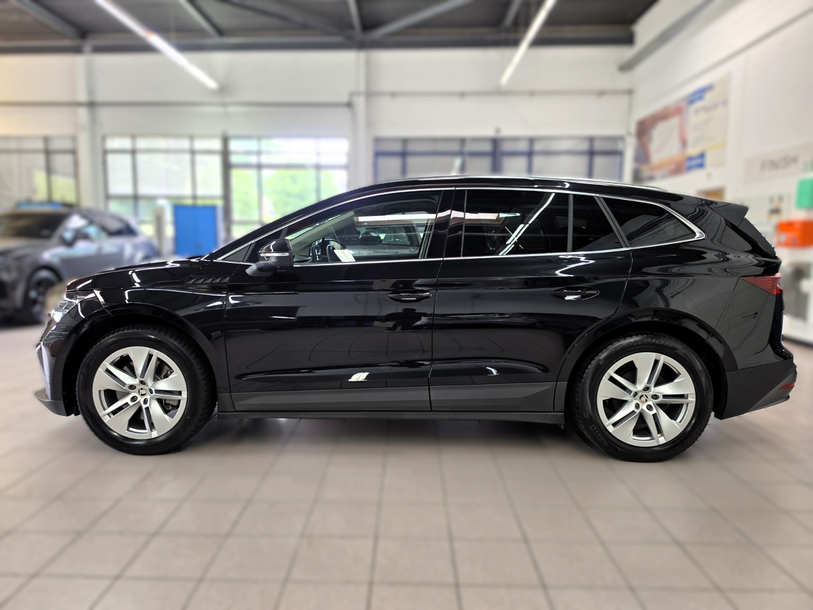 SKODA Enyaq 85-image-1
