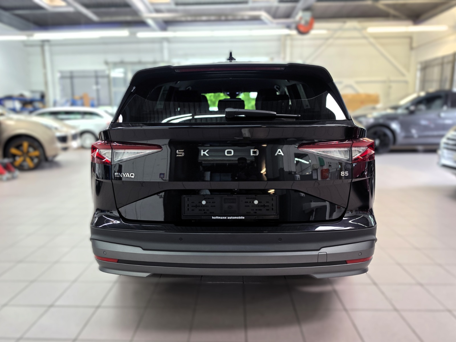 SKODA Enyaq 85-image-3