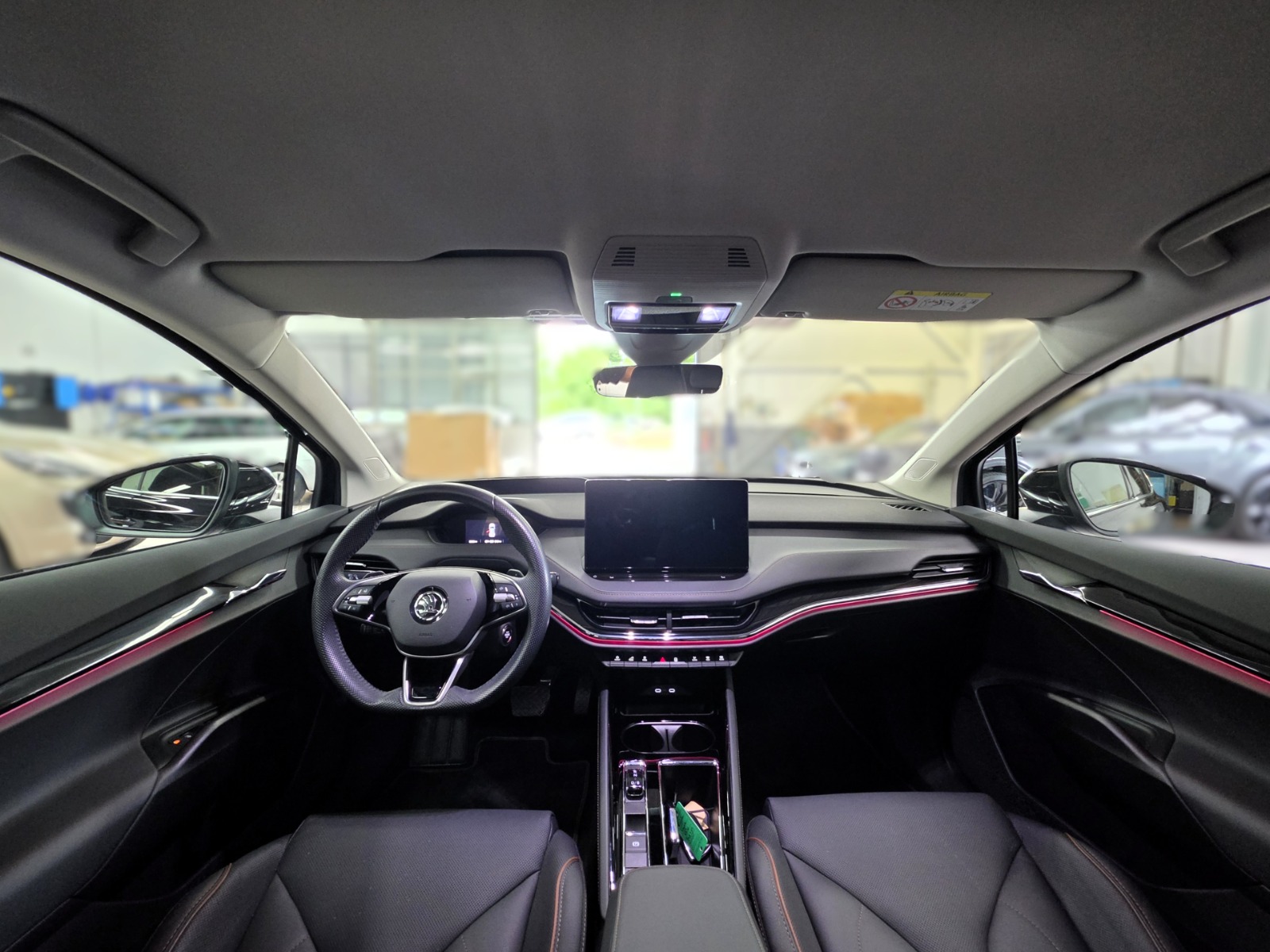 SKODA Enyaq 85-image-9