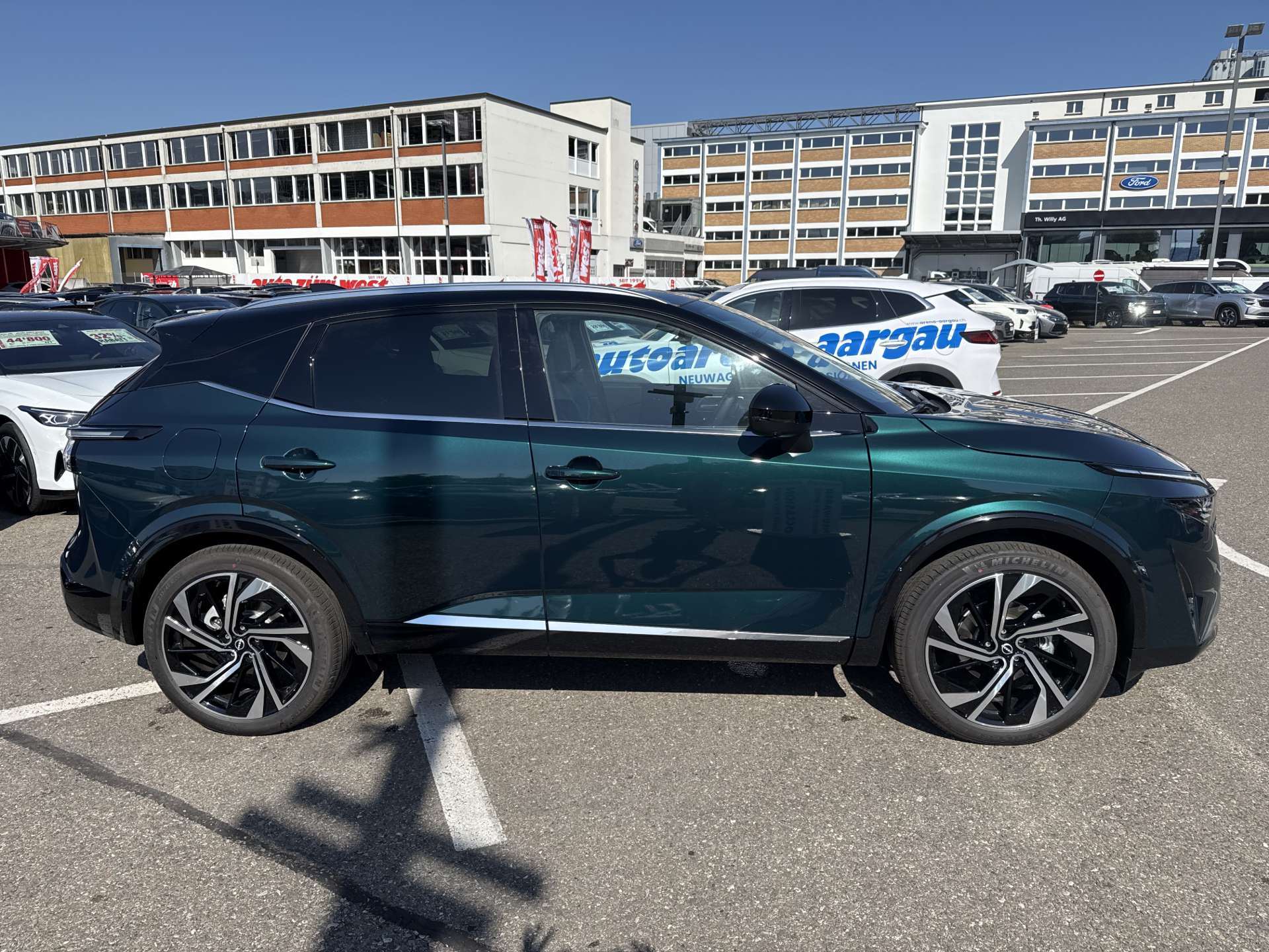 NISSAN Qashqai 1.3 DIG-T MHEV Tekna+ 4x4 Xtronic-Automat-image-10
