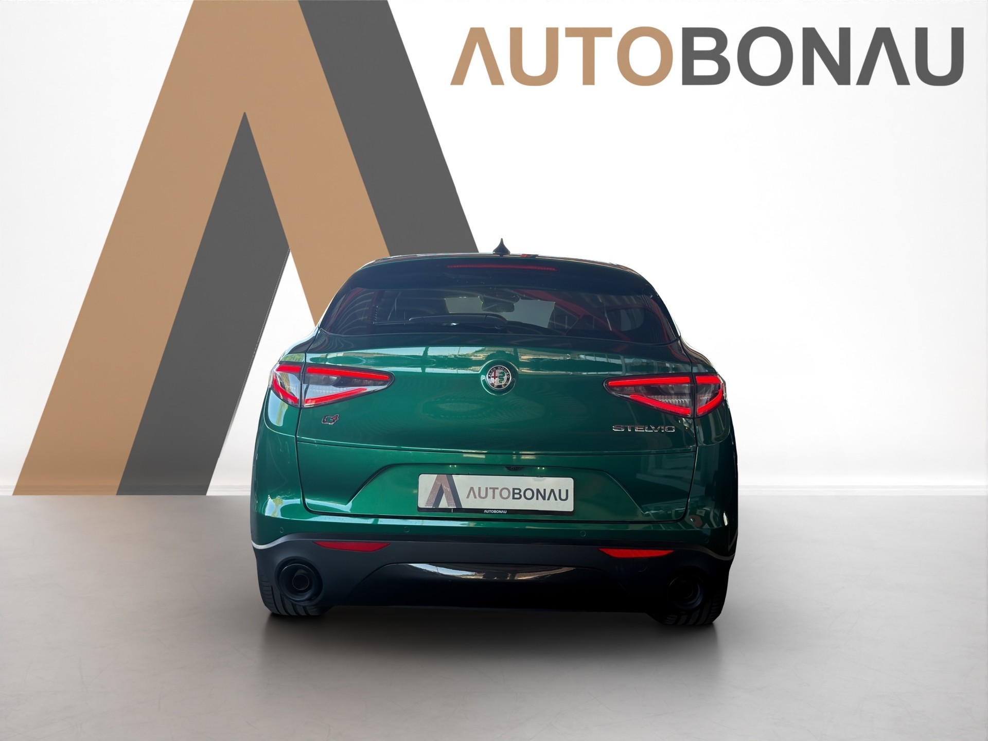 ALFA ROMEO Stelvio 2.0 MA 280 Sprint Q4 Verde Montreal-showroom-element-3