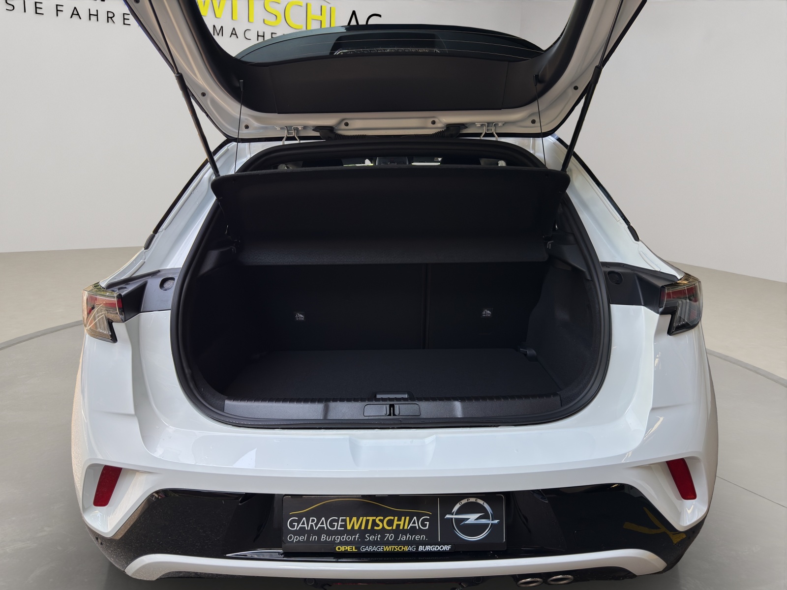 OPEL Mokka 1.2 Turbo Hybrid VIVA-image-17