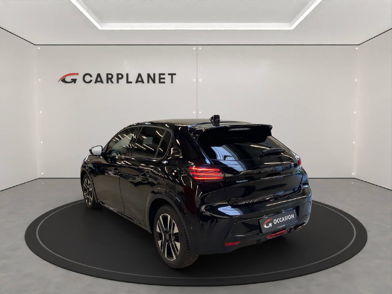 PEUGEOT 208 1.2 Hybrid 145 GT-image-2
