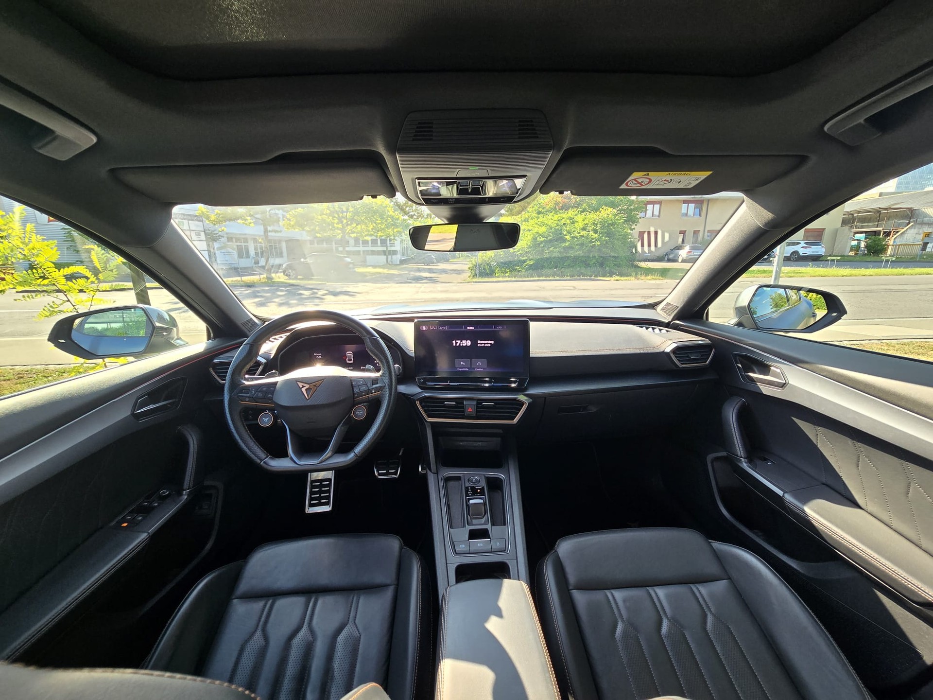 CUPRA 1.4 eHybrid DSG-image-4
