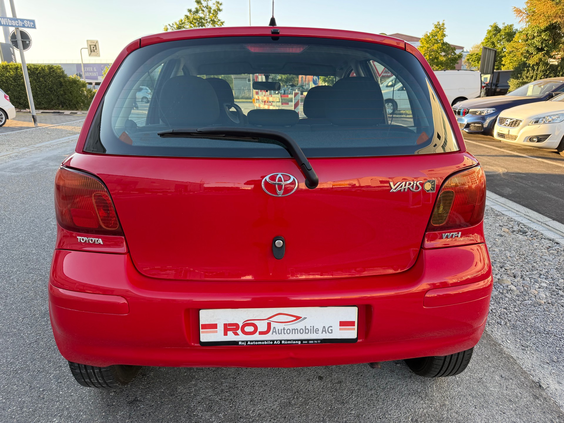 TOYOTA Yaris 1.3 Linea Sol-image-5