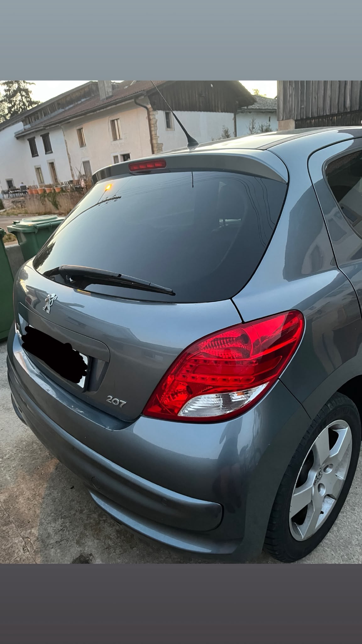 PEUGEOT Peugeot 207 1.6i 16v-image-1