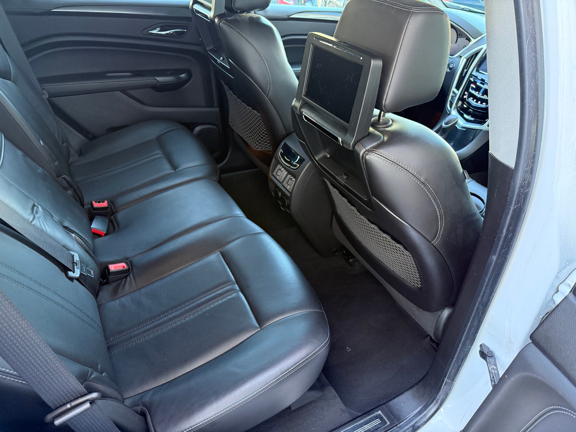 CADILLAC SRX 3.6 V6 Premium 4WD Automatic-image-11