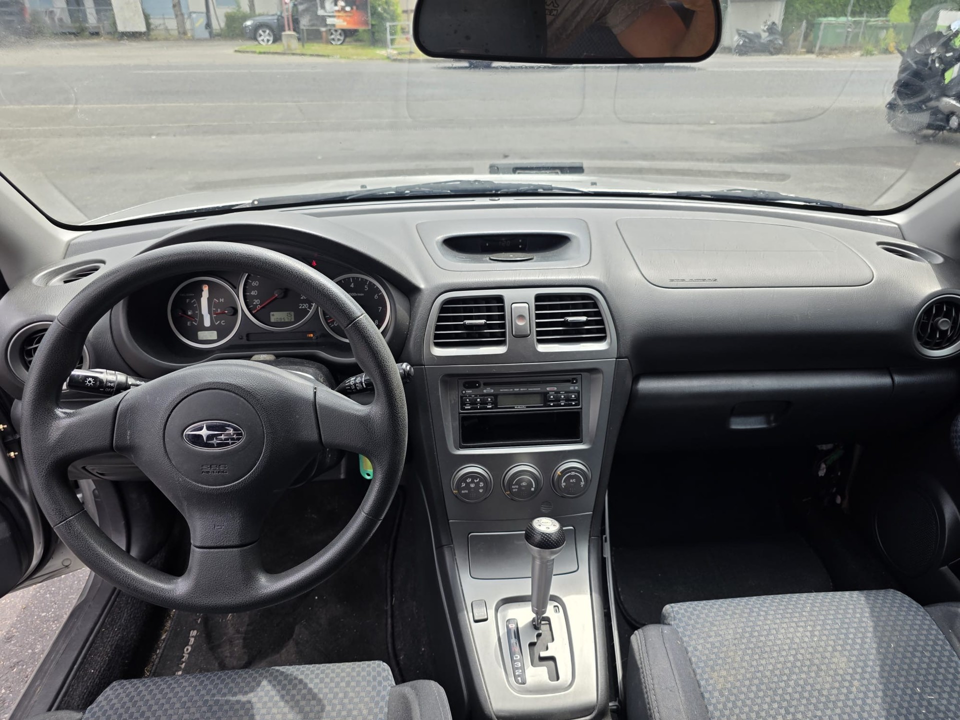 SUBARU Impreza 1.6-image-7