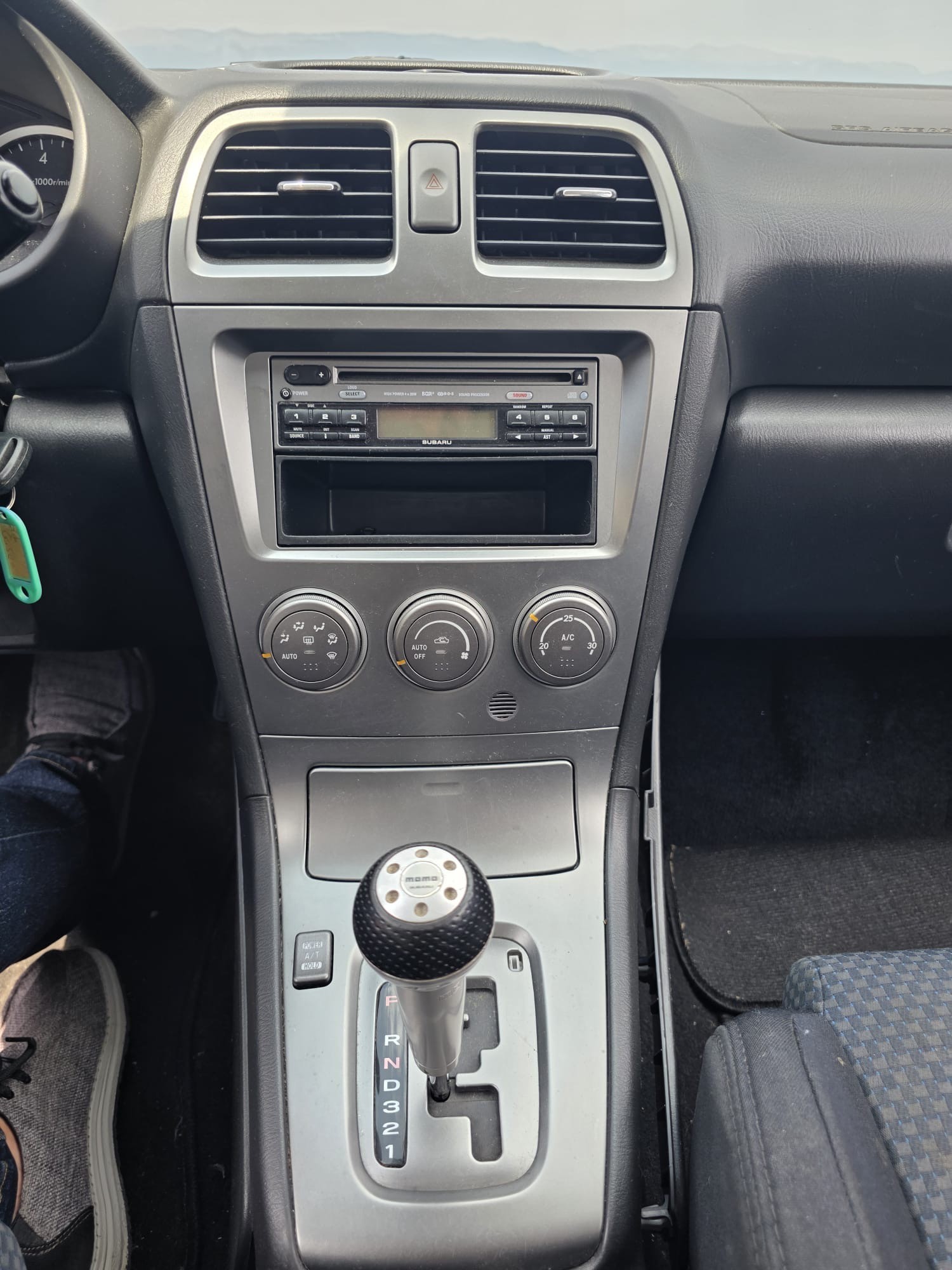 SUBARU Impreza 1.6-image-5