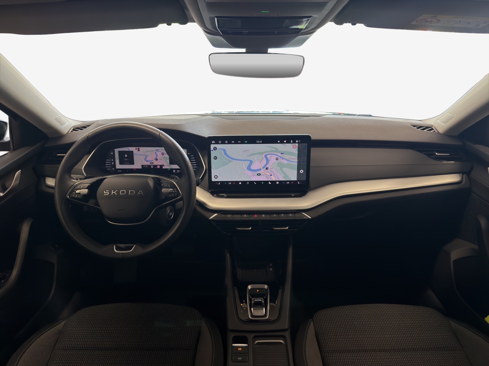 SKODA Octavia Combi 2.0 TDI DSG Selection-image-8