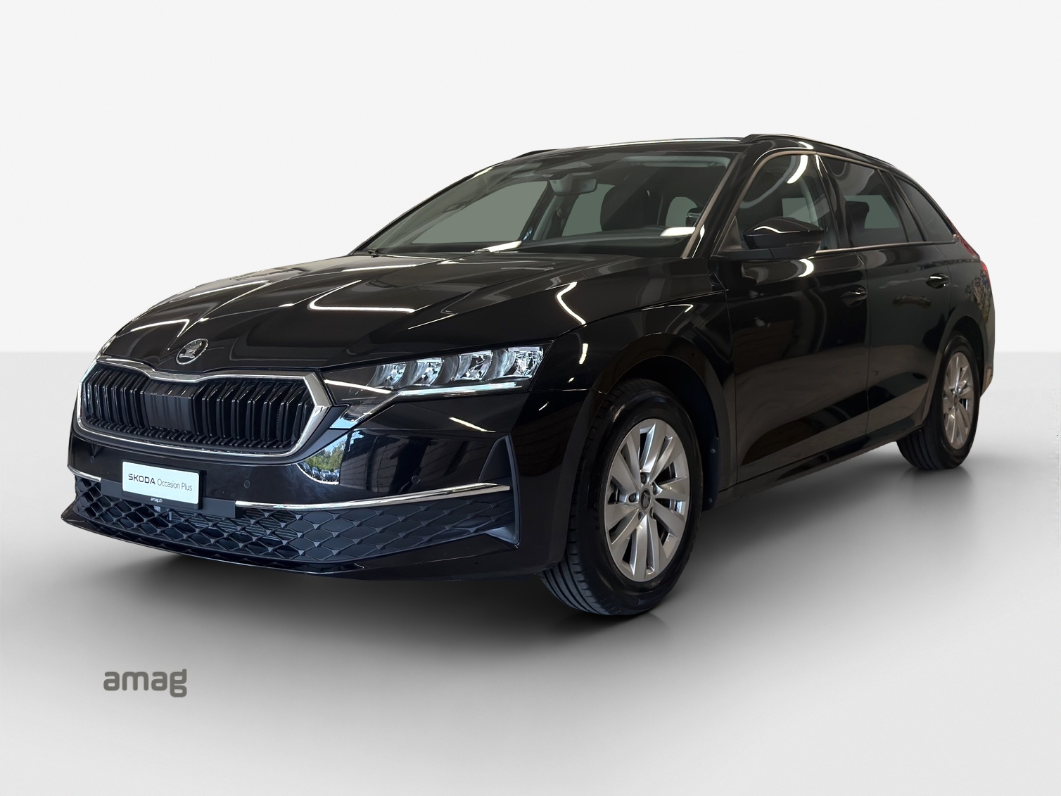 SKODA Octavia Combi 2.0 TDI DSG Selection-image-0