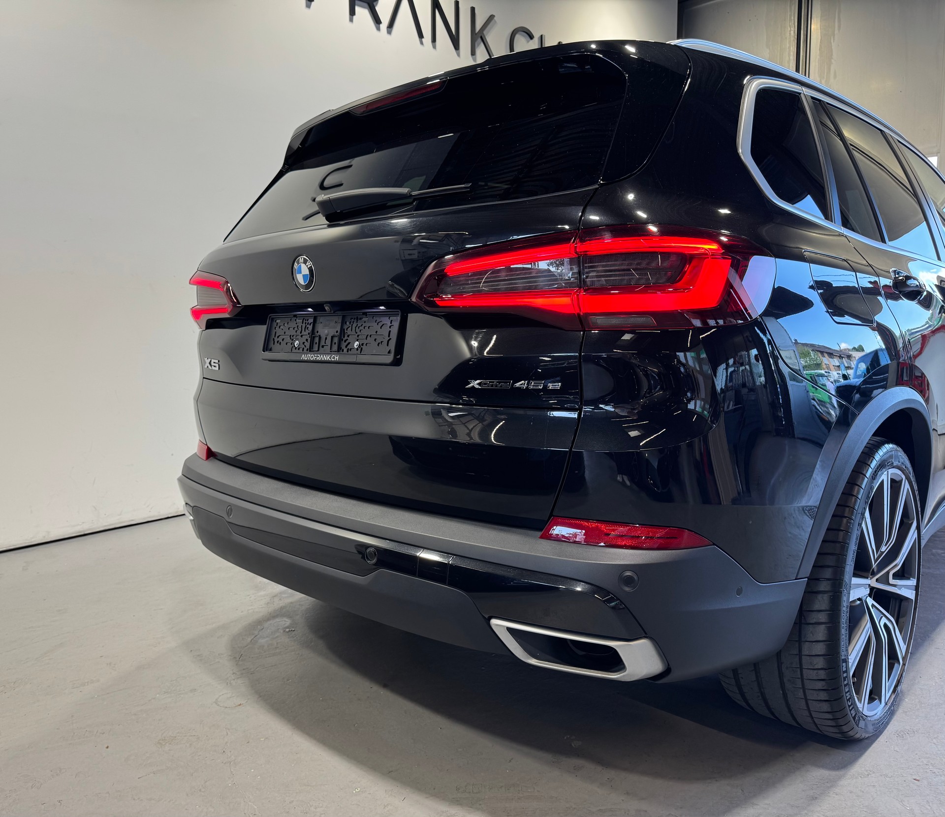 BMW X5 45e xDrive SAG-image-2