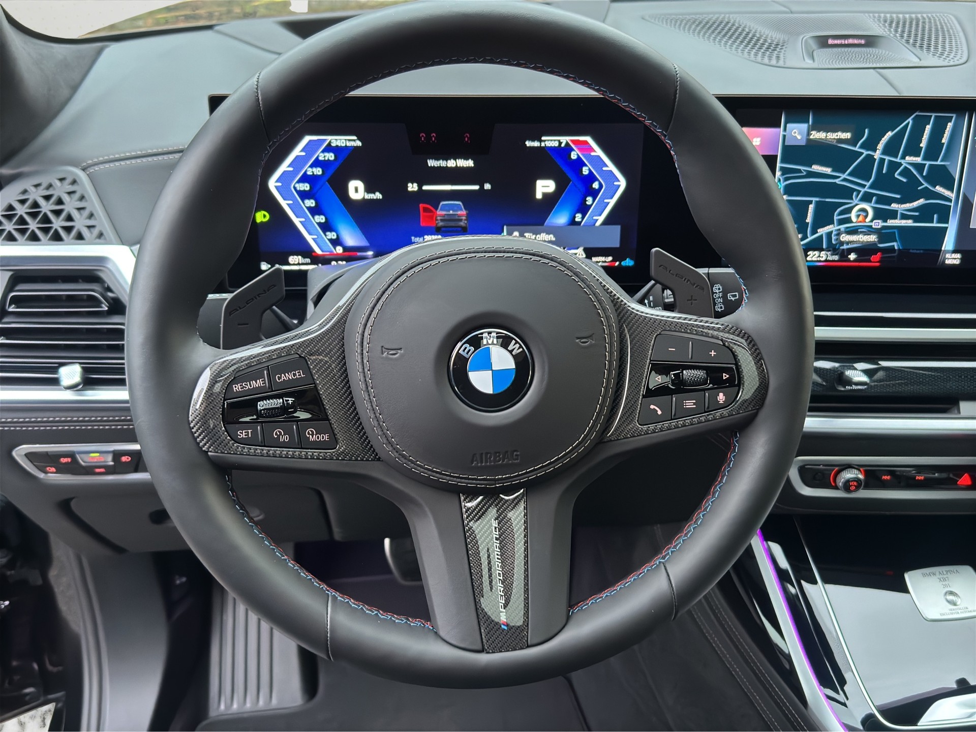 BMW-ALPINA XB 7 4.4 48V Allrad FACELIFT (CH) Servicepaket / AHK / Standheizung-image-16