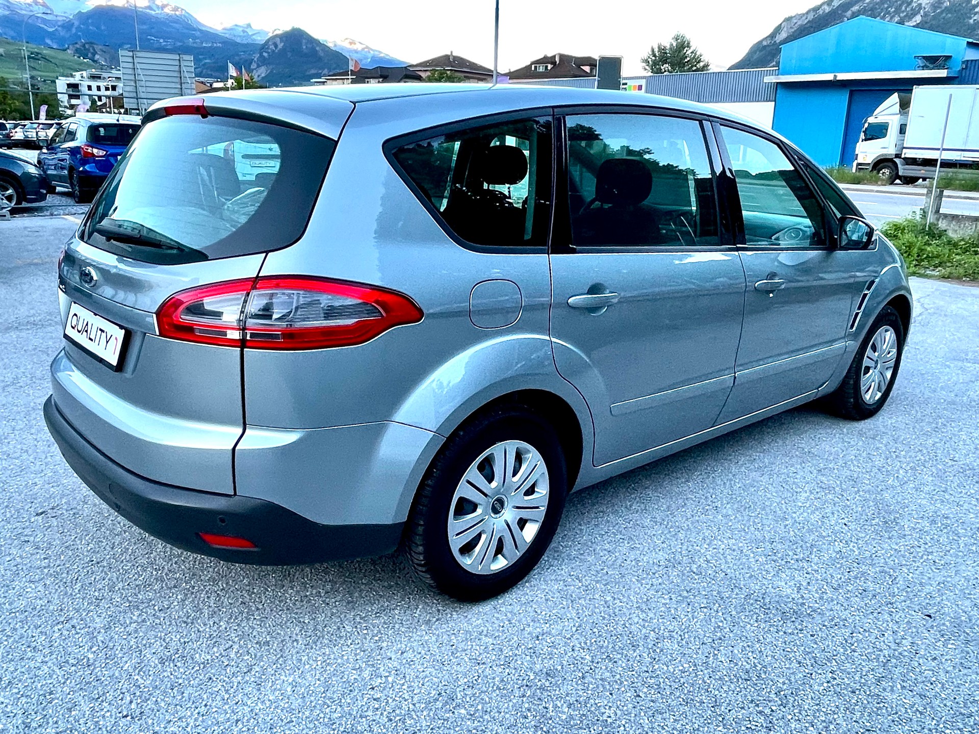 FORD S-Max 2.0i Titanium-image-7