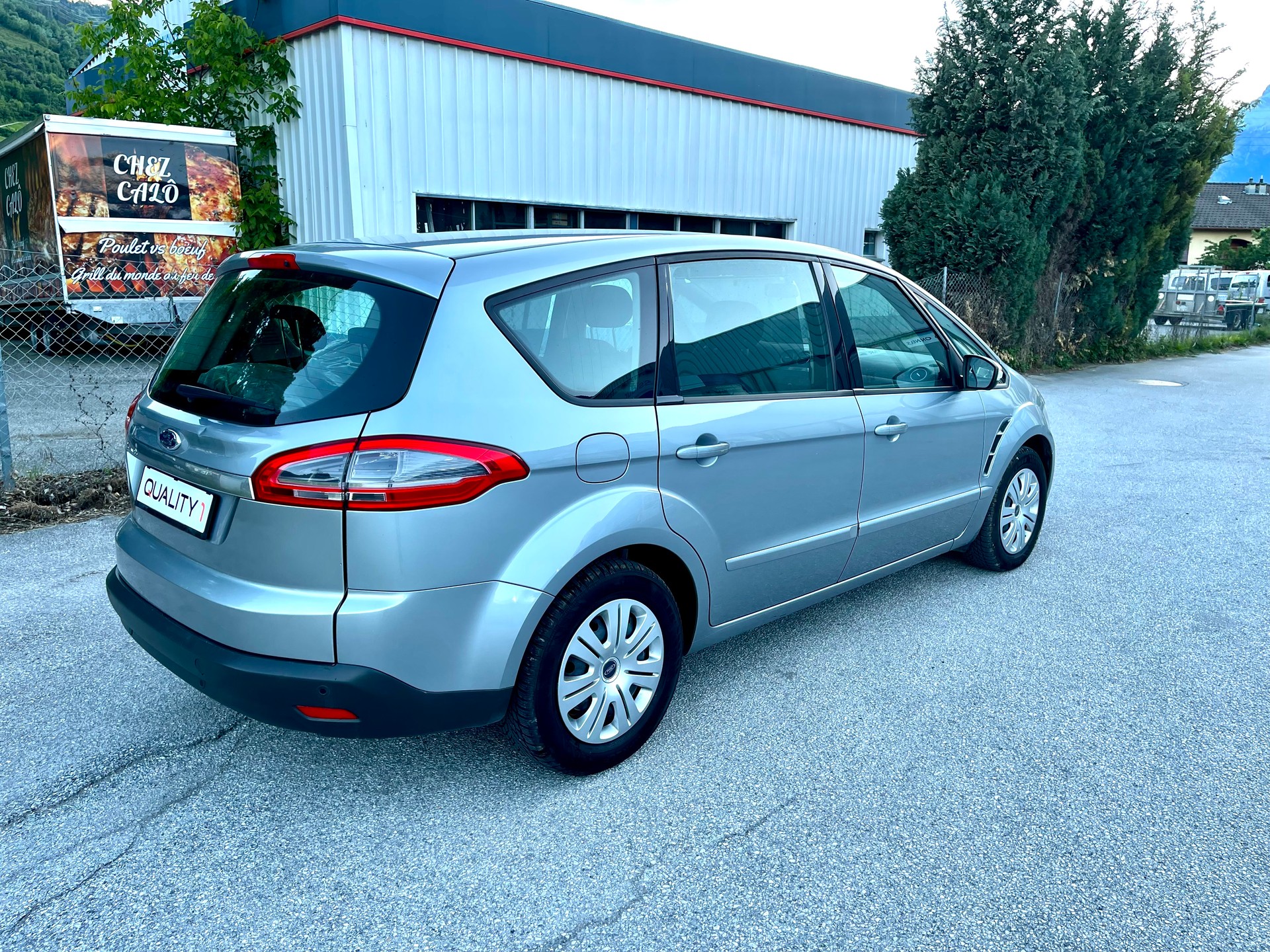 FORD S-Max 2.0i Titanium-image-20