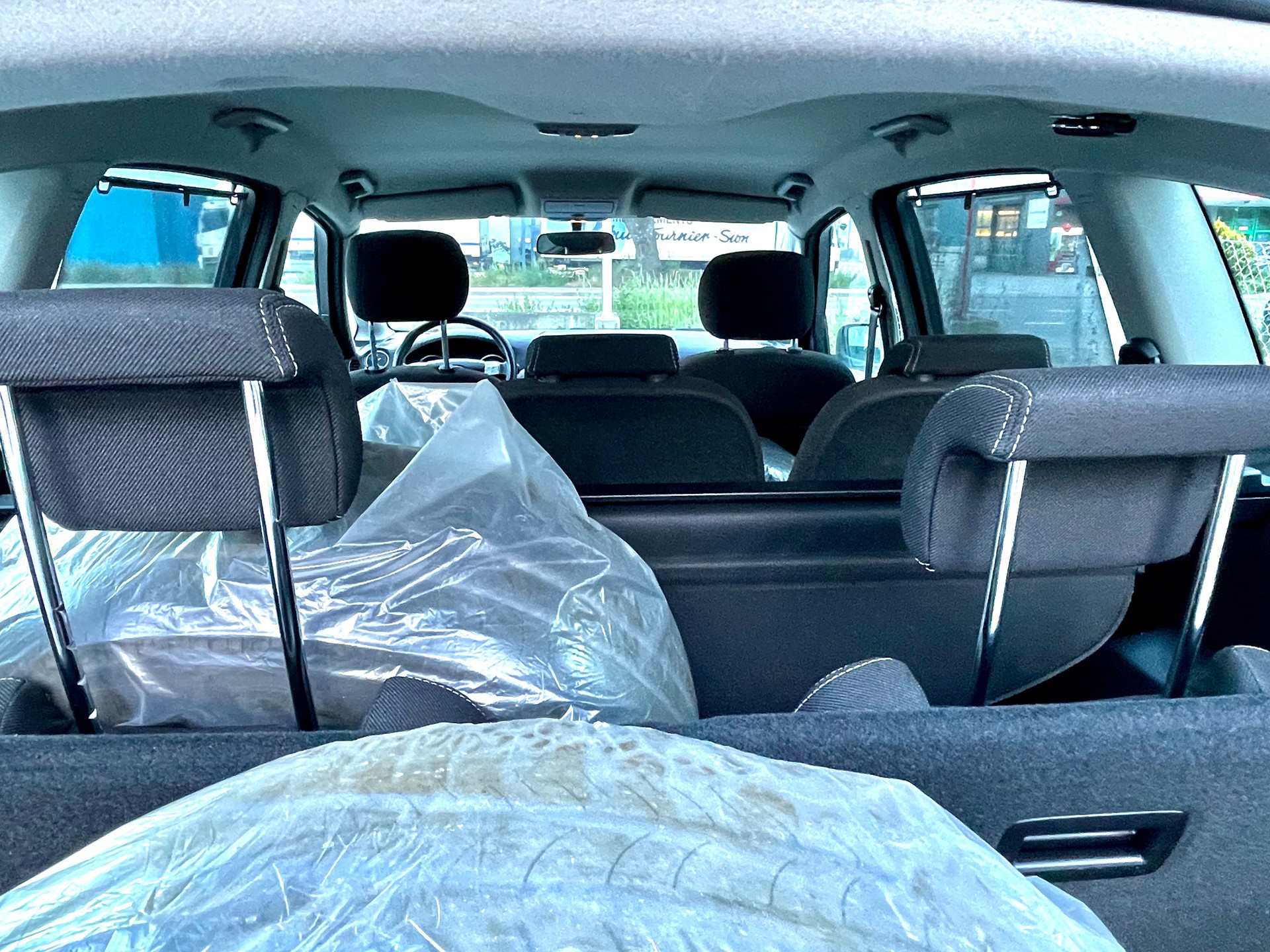 FORD S-Max 2.0i Titanium-image-18