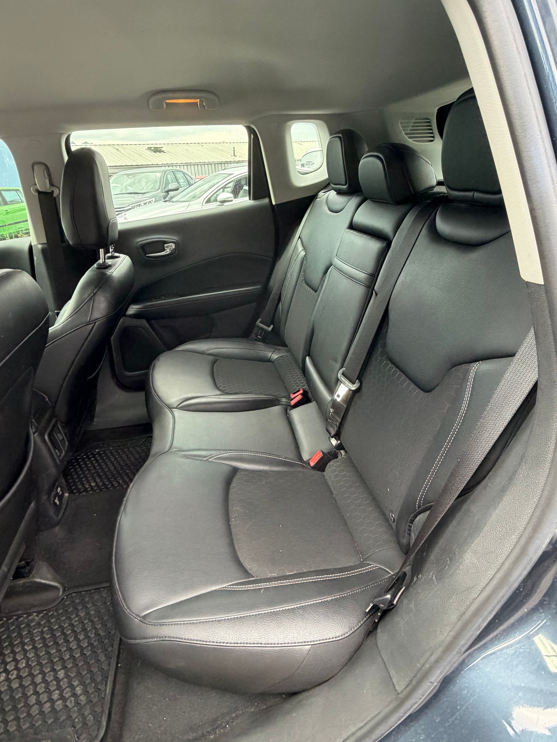 JEEP Compass 4x2 1.3 Turbo Limited DKG-image-8