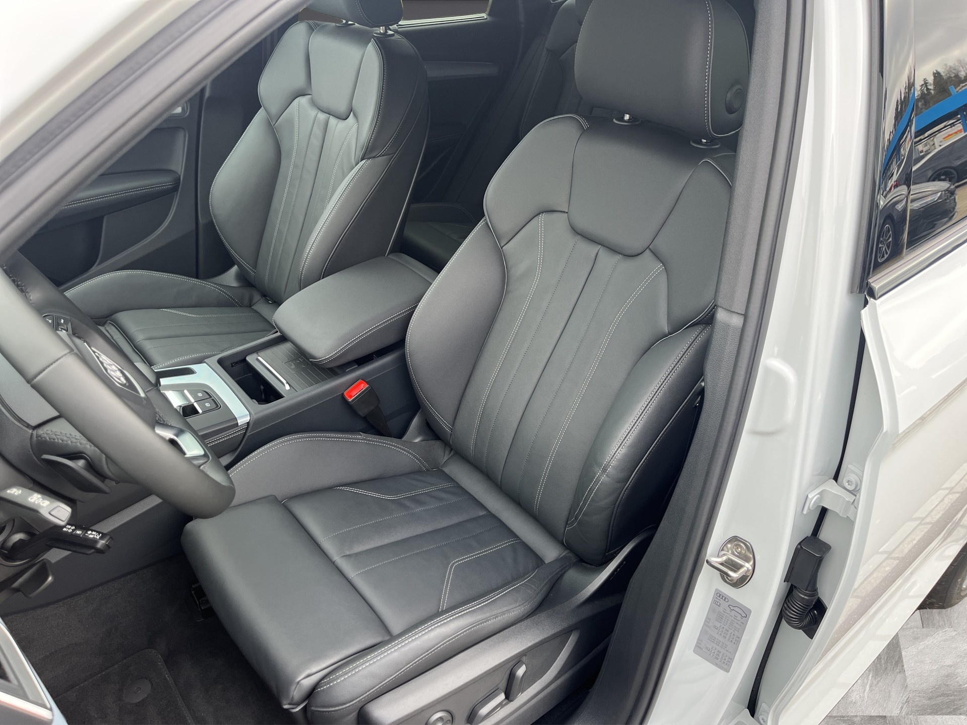 AUDI Q5 50 TFSI e PHEV advanced quattro S-tronic*Standheizung/Kühlung, AHK, B&O Sound, Lenkradheizung, 21"Alu, (5-Jahre Garantie)-image-10