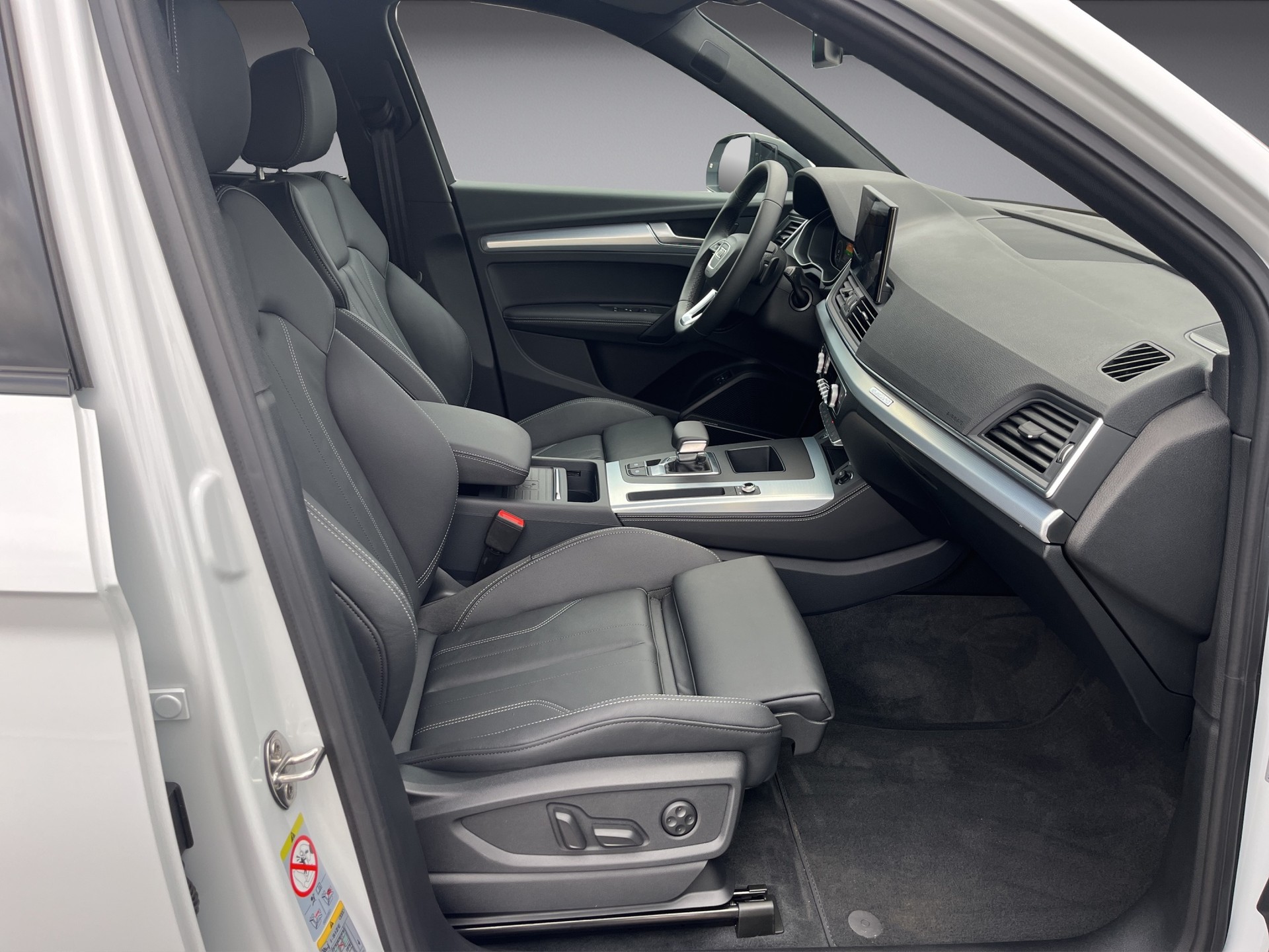 AUDI Q5 50 TFSI e PHEV advanced quattro S-tronic*Standheizung/Kühlung, AHK, B&O Sound, Lenkradheizung, 21"Alu, (5-Jahre Garantie)-image-19