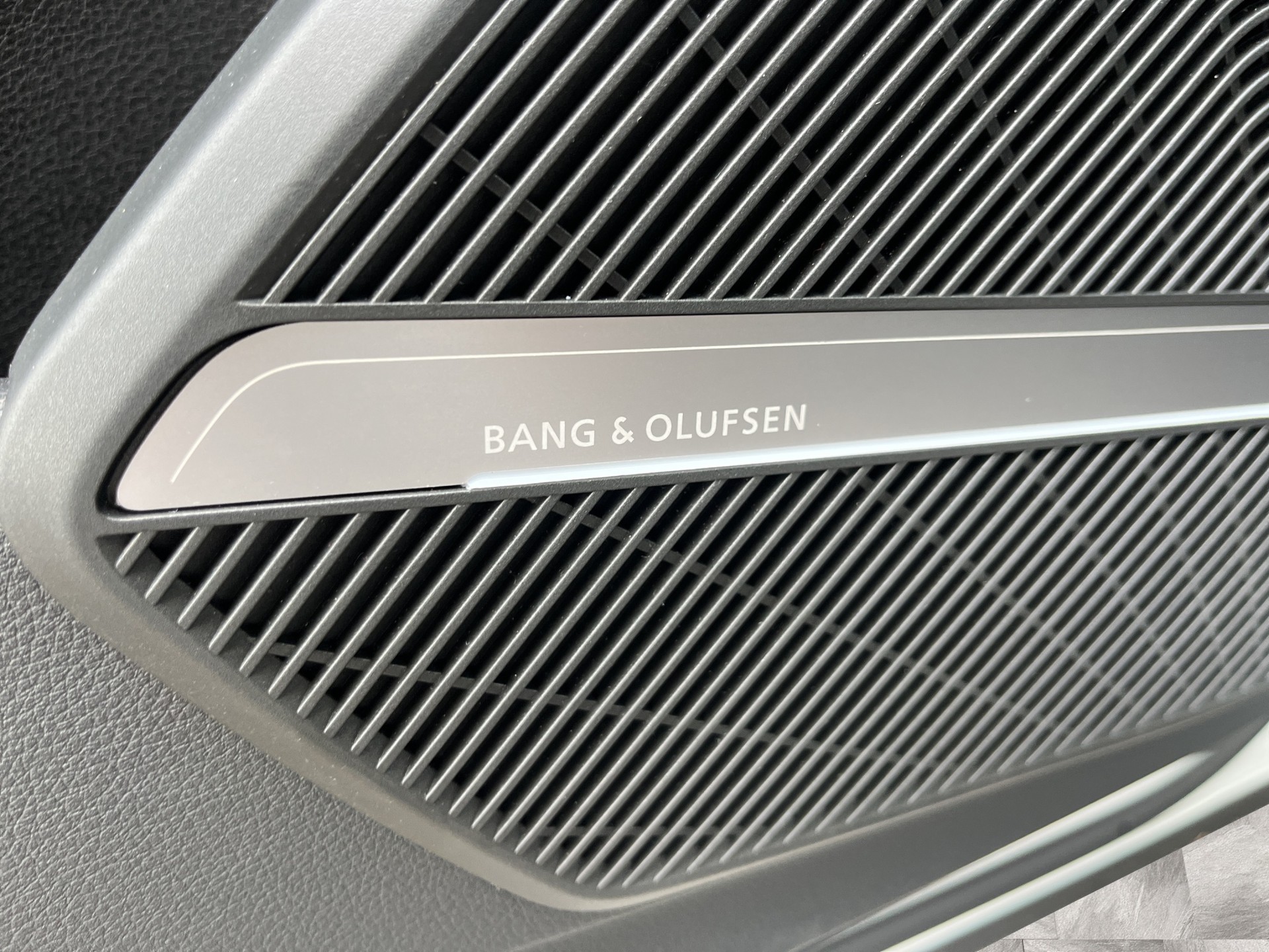 AUDI Q5 50 TFSI e PHEV advanced quattro S-tronic*Standheizung/Kühlung, AHK, B&O Sound, Lenkradheizung, 21"Alu, (5-Jahre Garantie)-image-15