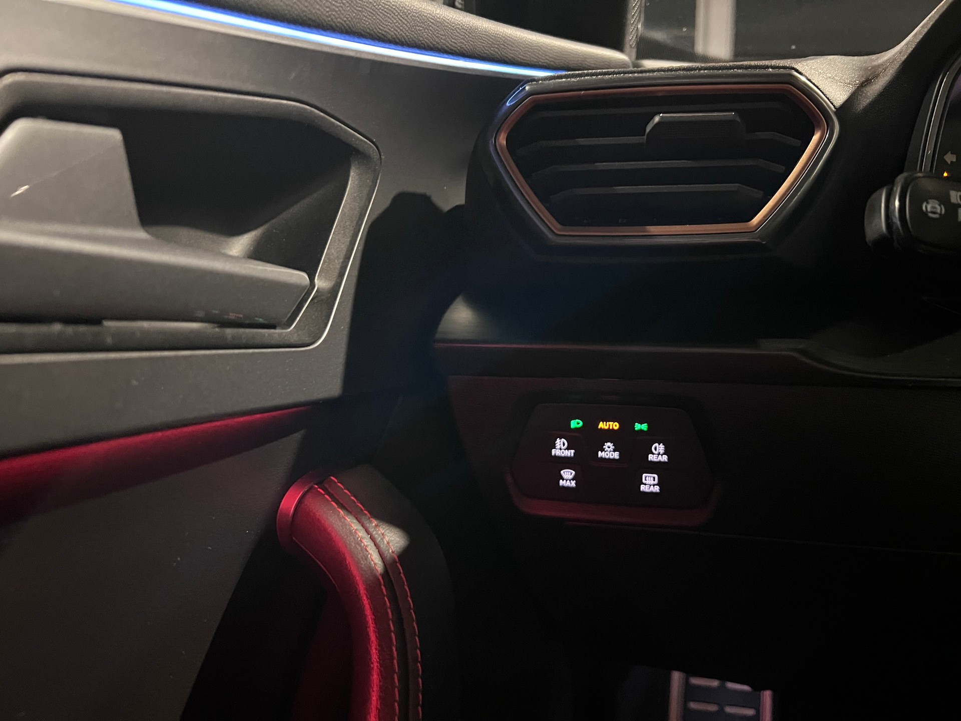 CUPRA Formentor 2.0TSI VZ 4Drive DSG-image-23